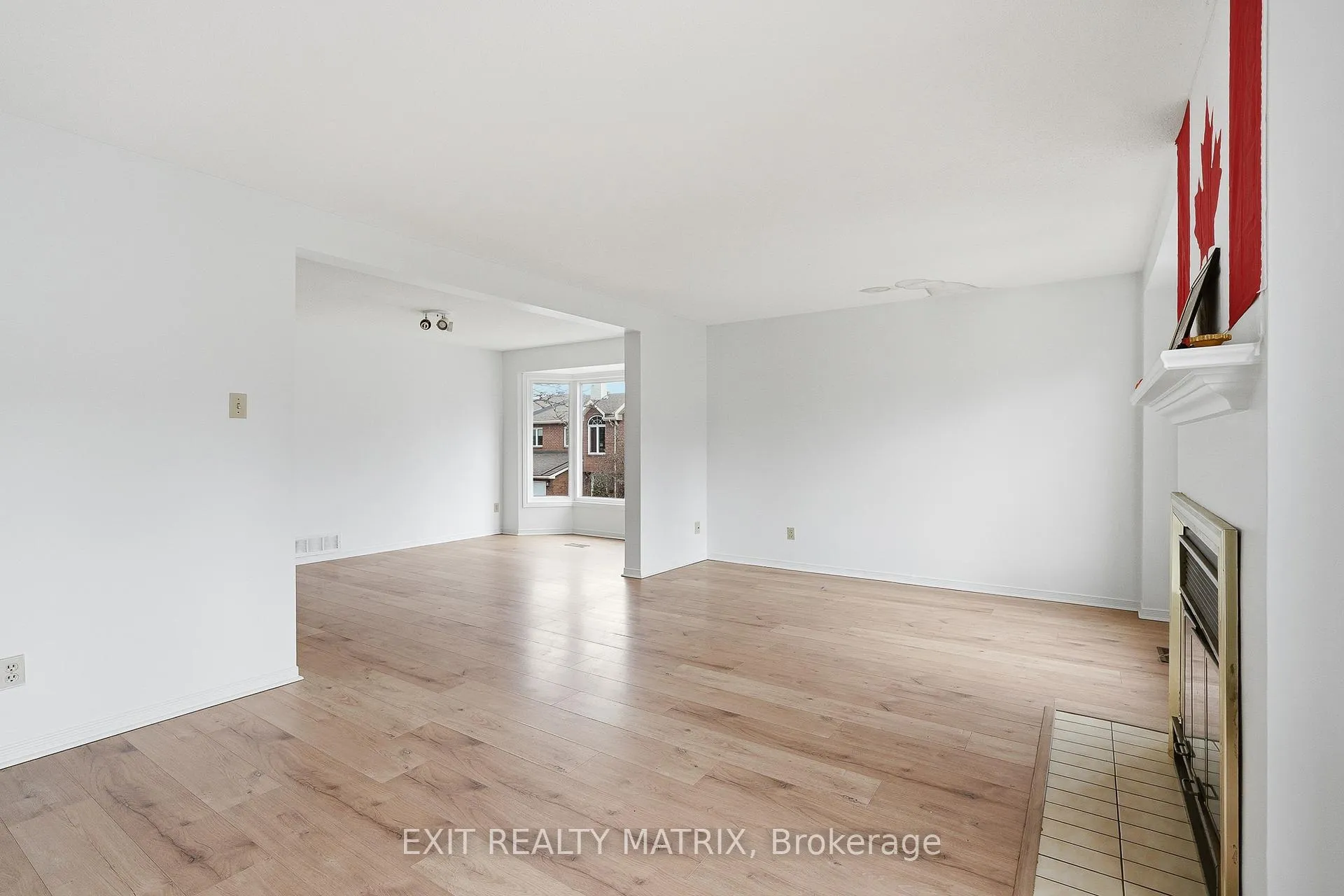 Photo 11 of Unit 17, 1838 Summerfields Crescent, Ottawa, Chapel Hill — HOMEH