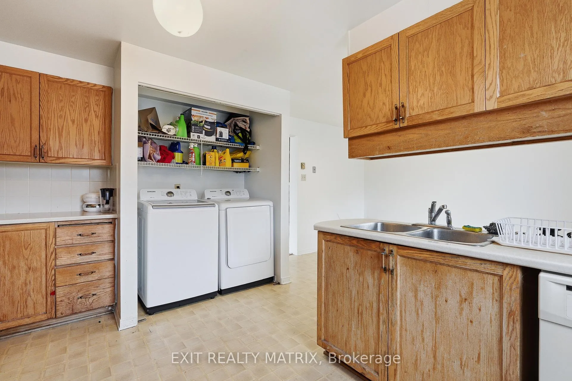Photo 19 of Unit 17, 1838 Summerfields Crescent, Ottawa, Chapel Hill — HOMEH
