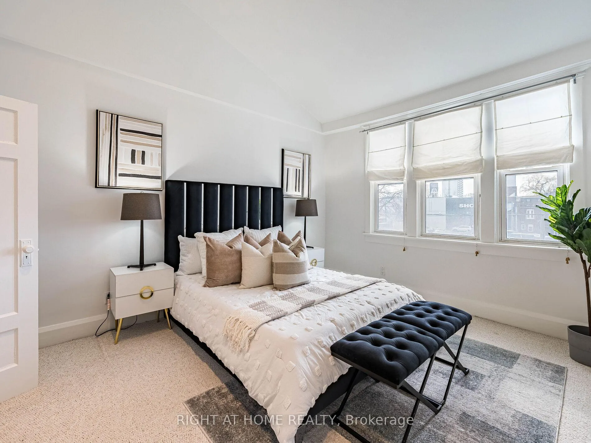 Photo 30 of 28 Erindale Avenue, Toronto, Playter Estates-Danforth — HOMEH