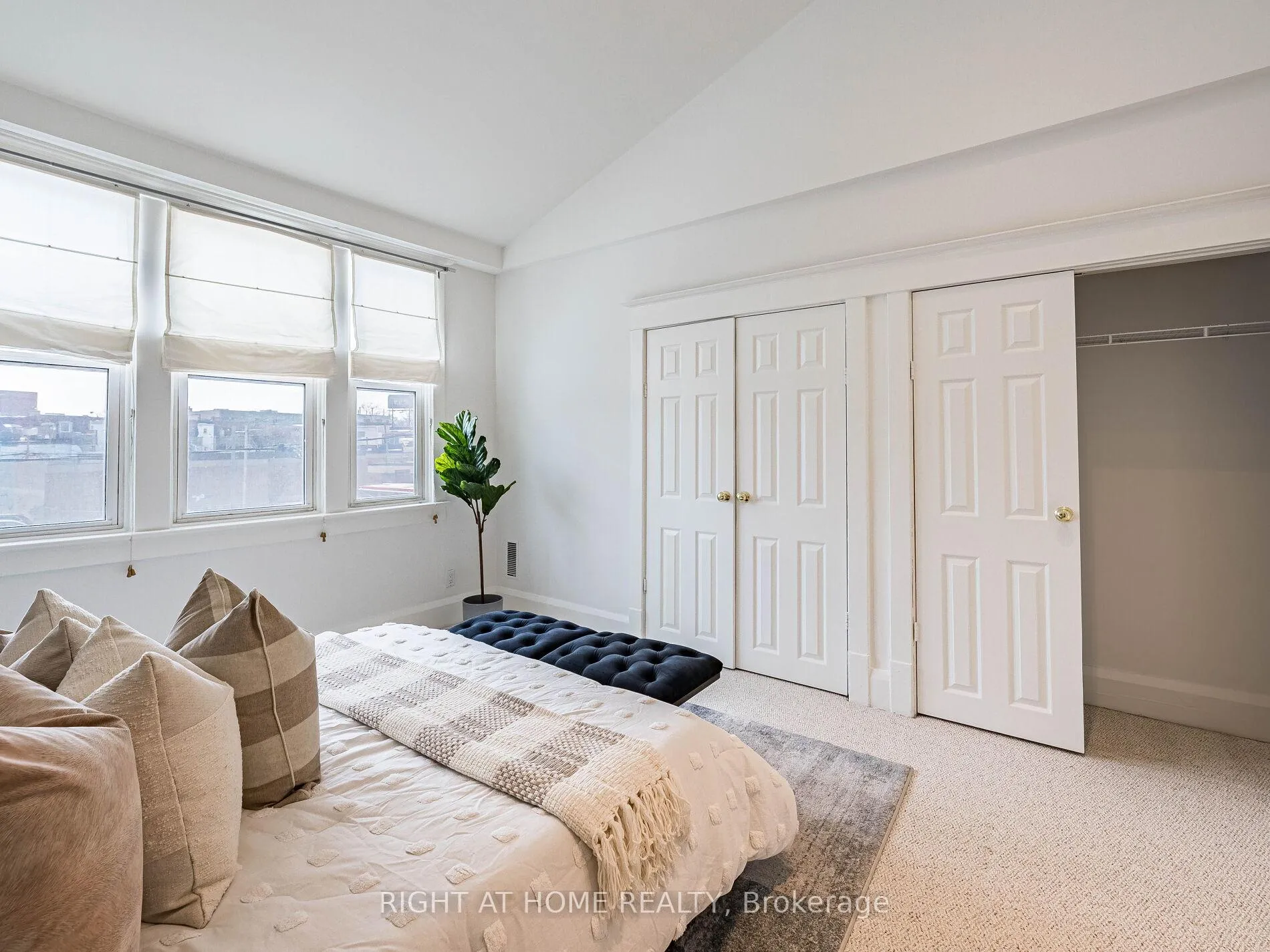 Photo 33 of 28 Erindale Avenue, Toronto, Playter Estates-Danforth — HOMEH