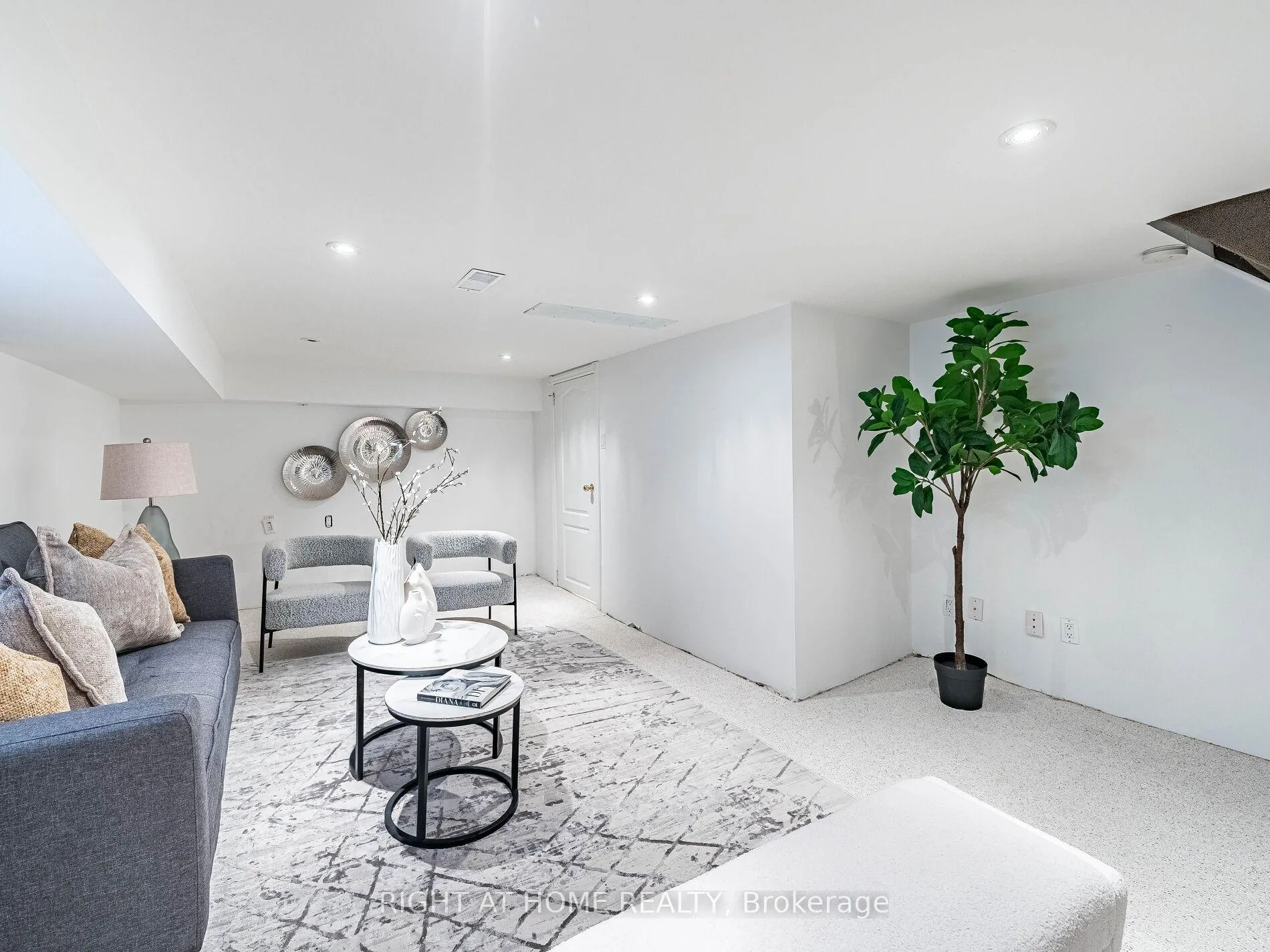 Photo 45 of 28 Erindale Avenue, Toronto, Playter Estates-Danforth — HOMEH