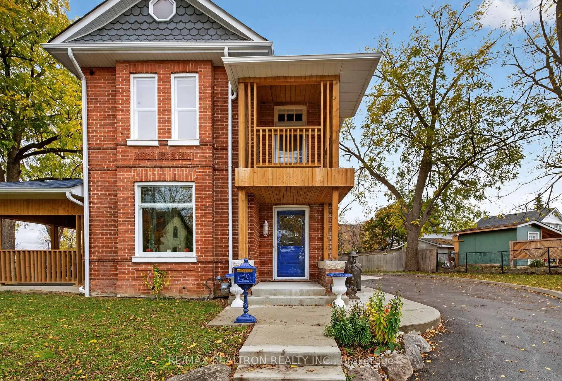 Photo 6 of 9 The Queensway, Georgina, Keswick North — HOMEH