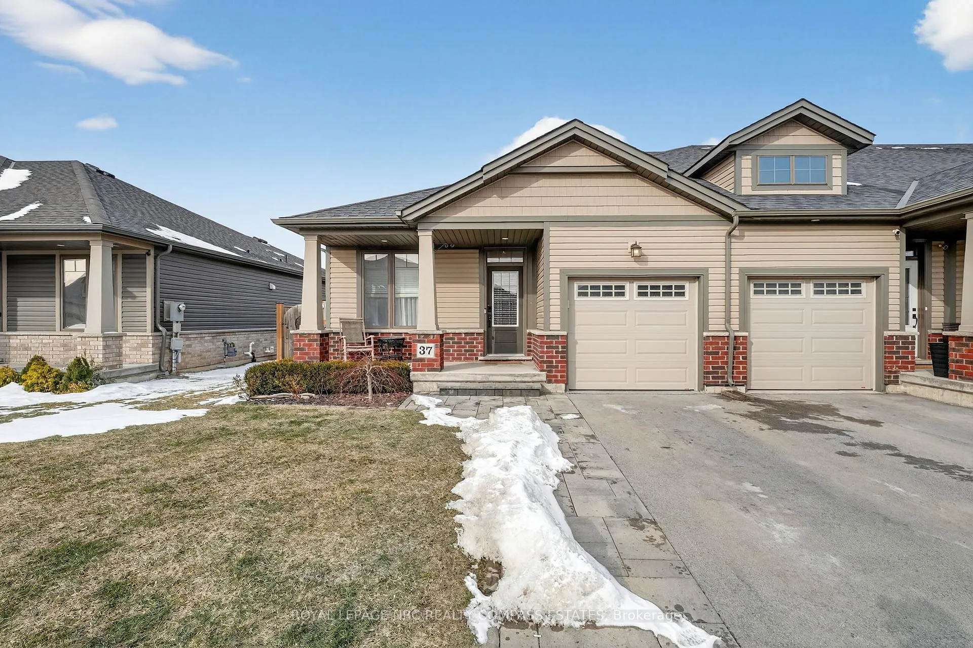 Photo 1 of 37 Ellis Avenue, St. Catharines, Oakdale — HOMEH