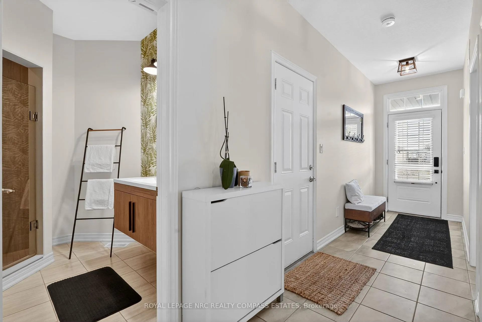 Photo 7 of 37 Ellis Avenue, St. Catharines, Oakdale — HOMEH
