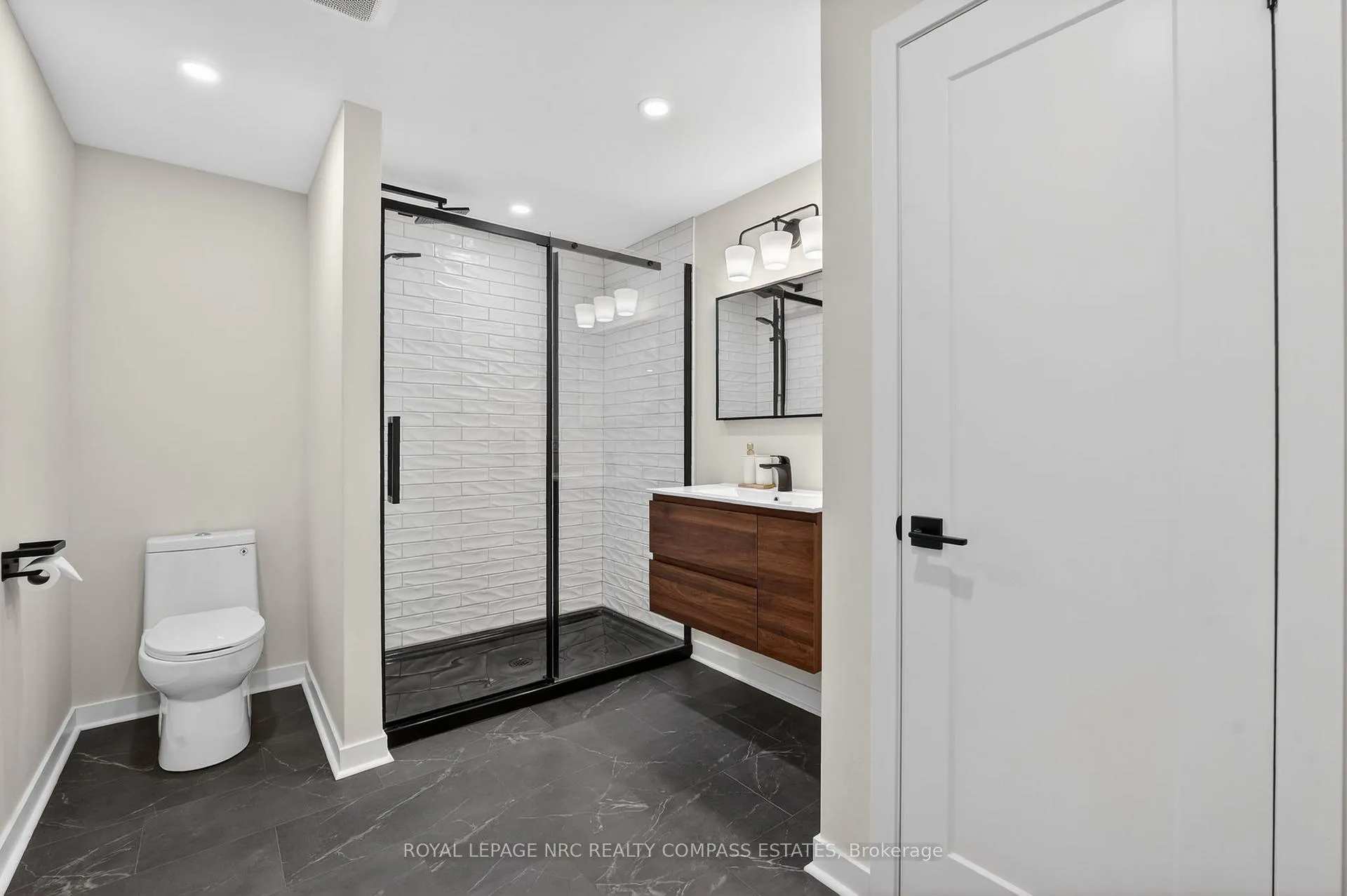 Photo 31 of 37 Ellis Avenue, St. Catharines, Oakdale — HOMEH