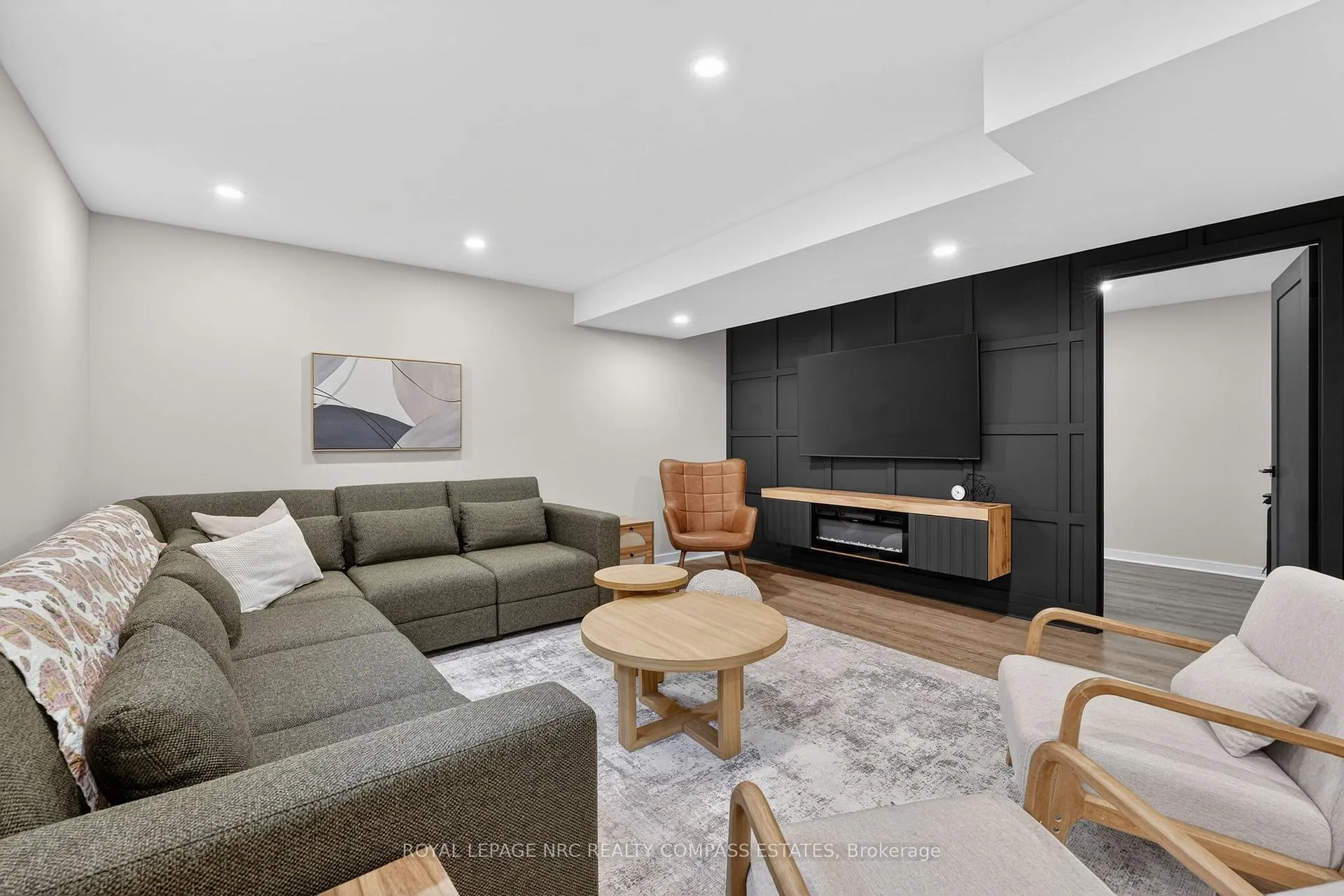 Photo 34 of 37 Ellis Avenue, St. Catharines, Oakdale — HOMEH