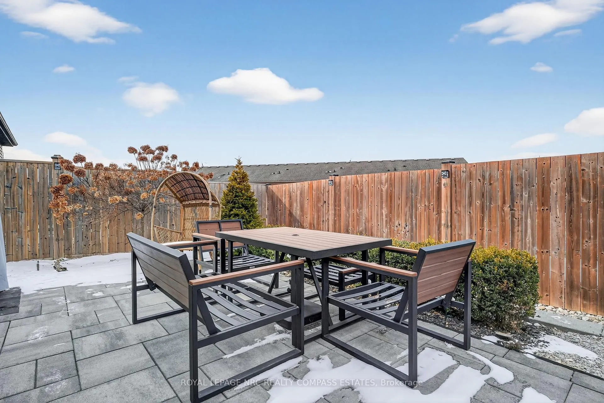 Photo 46 of 37 Ellis Avenue, St. Catharines, Oakdale — HOMEH