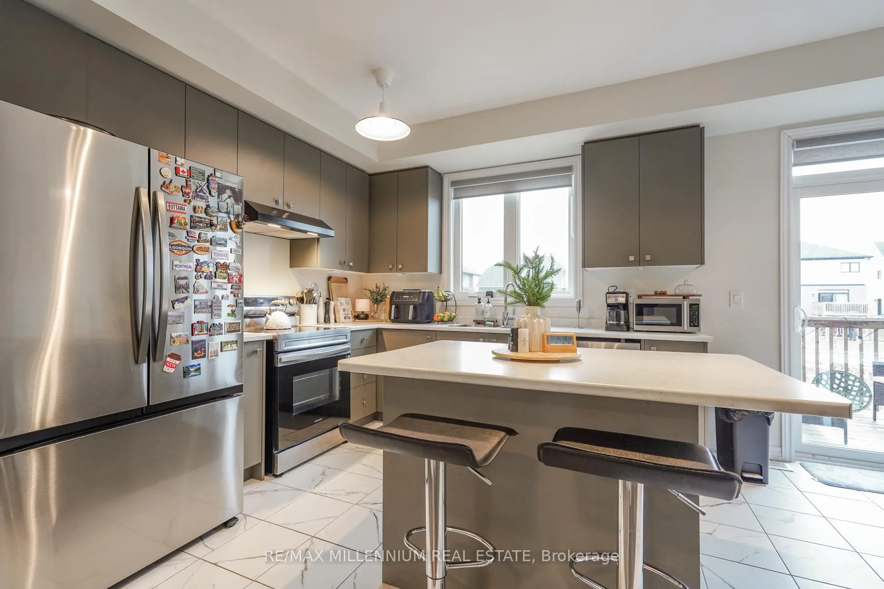 Photo 13 of 299 Vanilla Trail, Thorold, Rolling Meadows — HOMEH