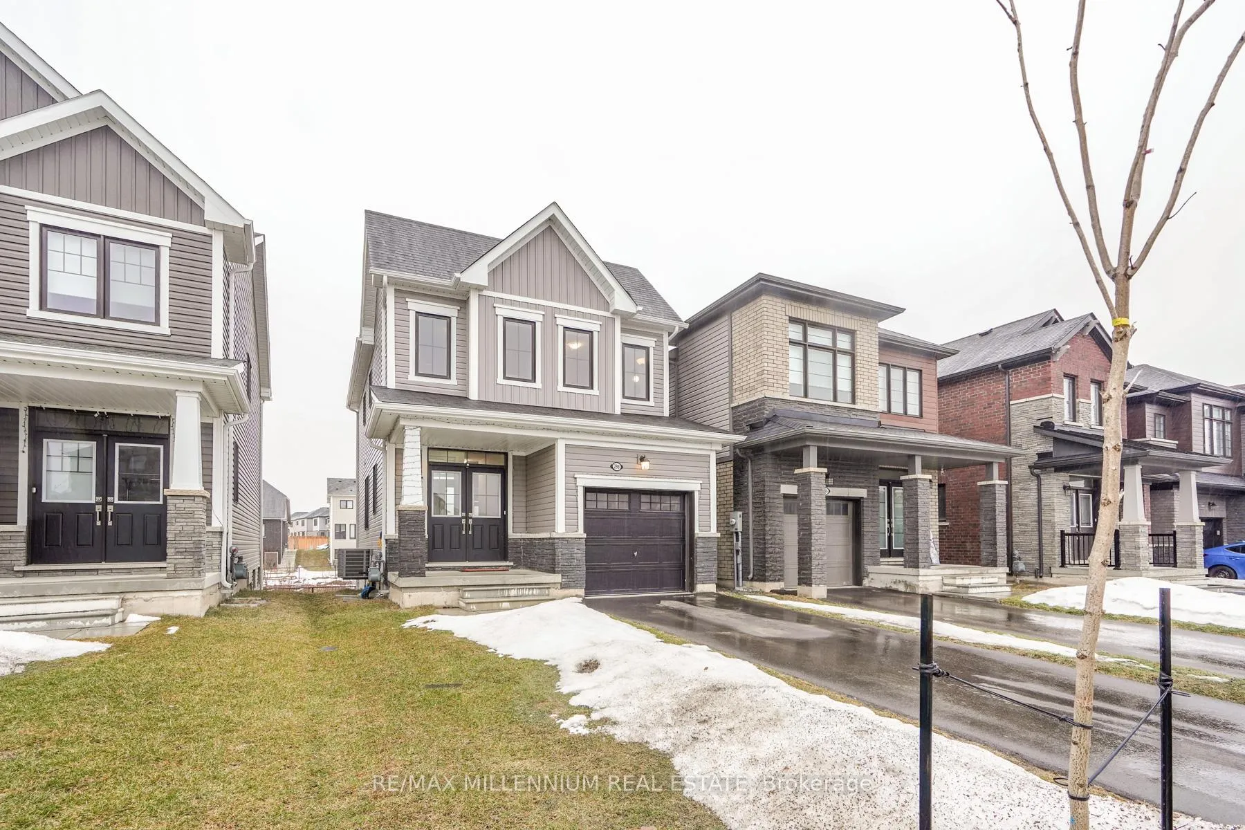 Photo 36 of 299 Vanilla Trail, Thorold, Rolling Meadows — HOMEH