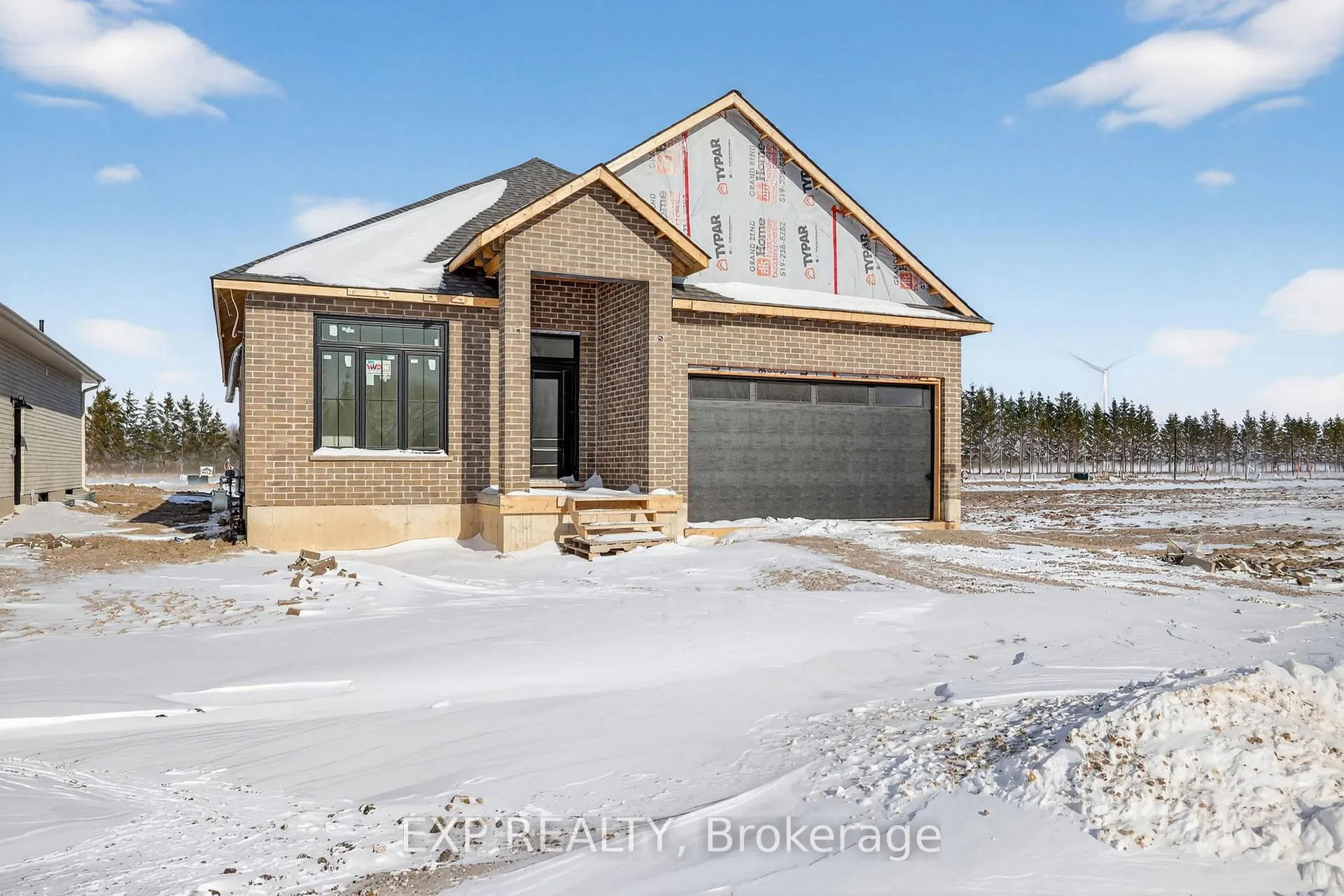 Photo 5 of 79 Allister Drive, Middlesex Centre, Rural Middlesex Centre — HOMEH