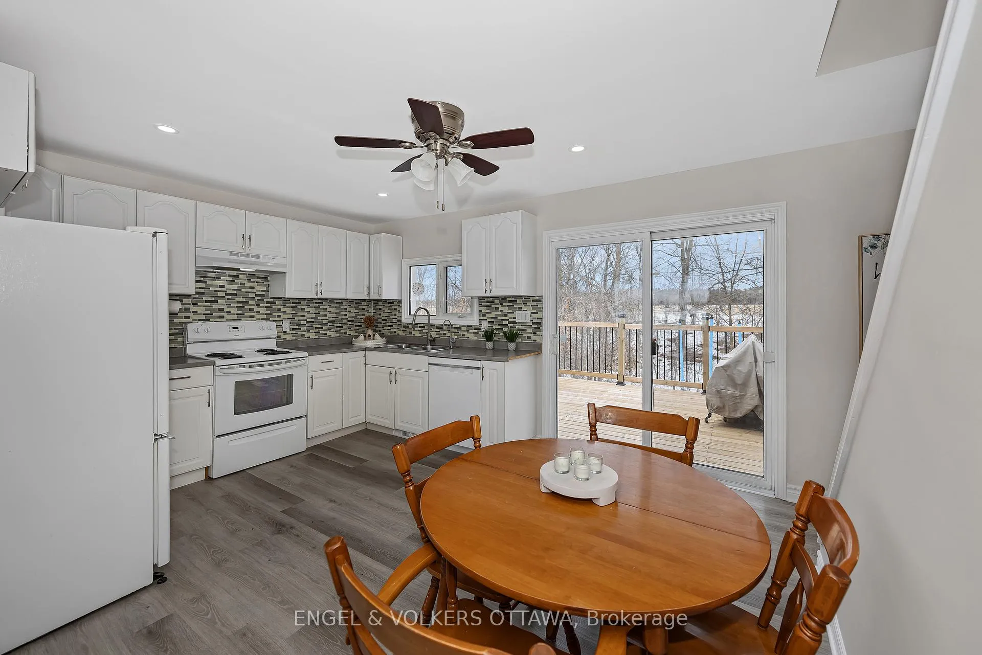 Photo 12 of 4868 Ferry Road, Ottawa, Fitzroy — HOMEH