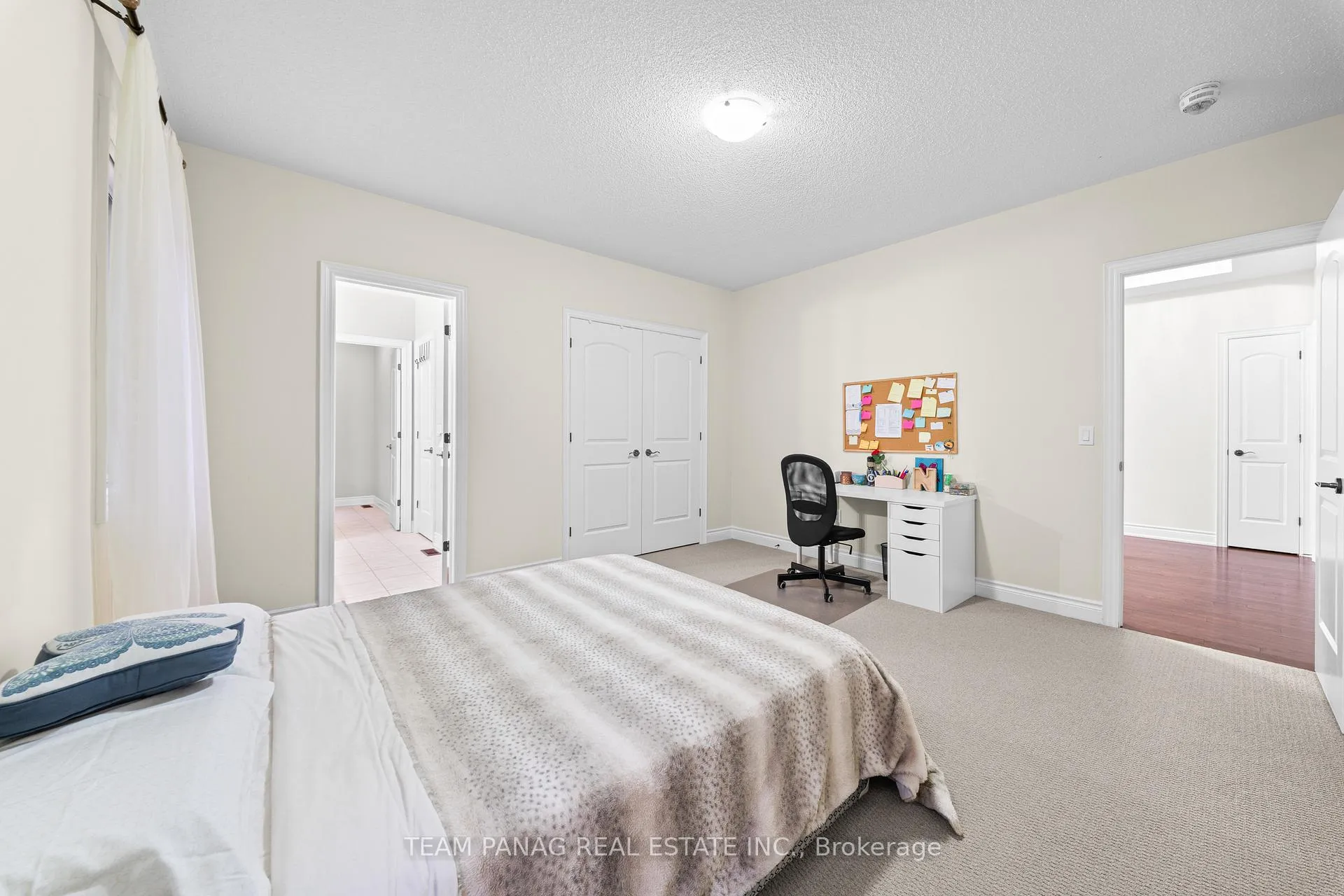 Photo 24 of 4 Rockton Court, Brampton, Toronto Gore Rural Estate — HOMEH