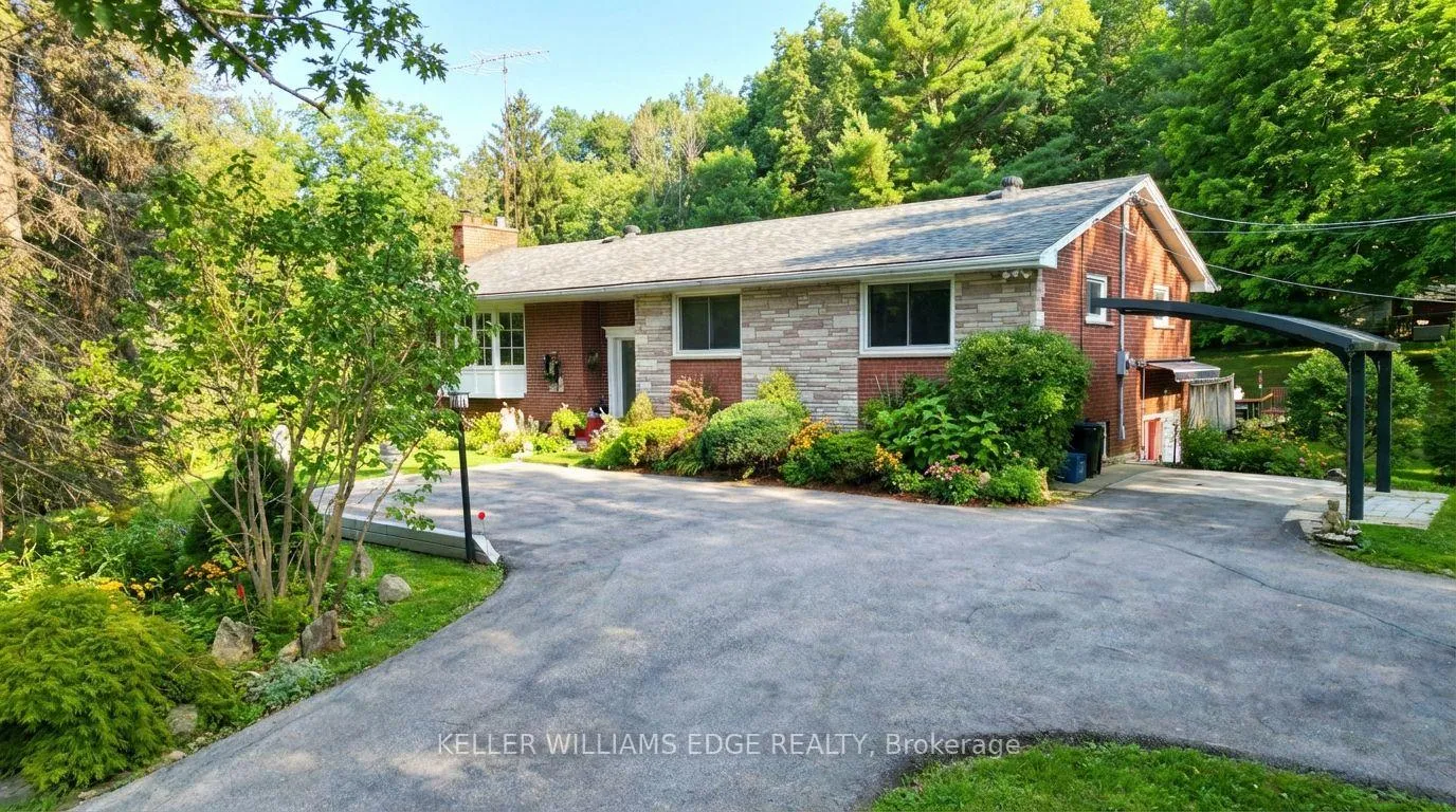 Photo 4 of 5600 Cedar Springs Road, Burlington, Rural Burlington — HOMEH