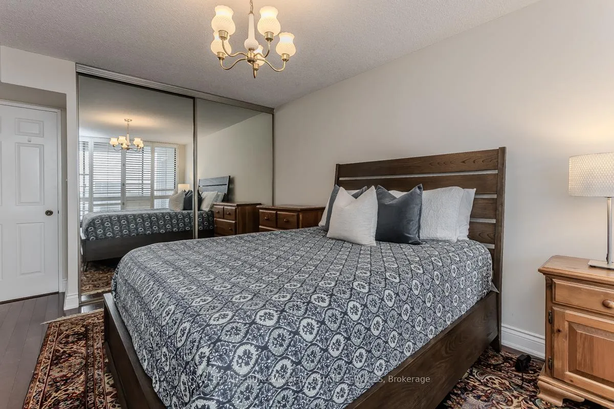 Photo 22 of Unit 2008, 2170 Marine Drive, Oakville, Bronte — HOMEH