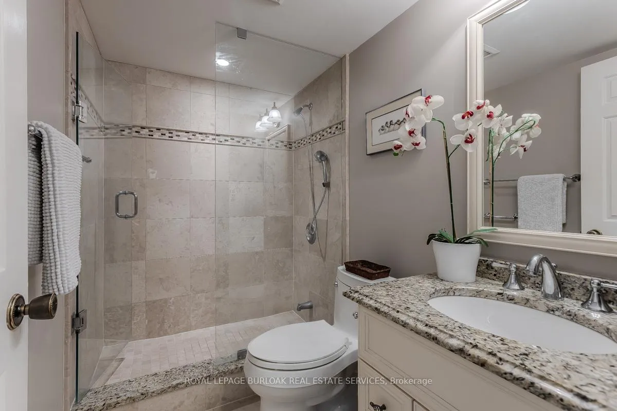 Photo 23 of Unit 2008, 2170 Marine Drive, Oakville, Bronte — HOMEH