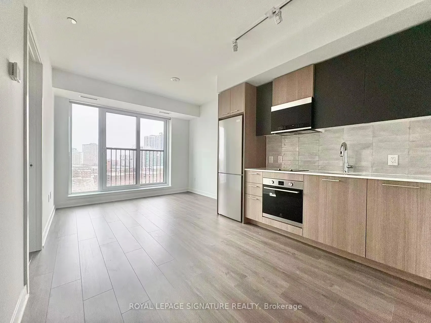 Photo 2 of Unit 744, 30 Dreamers Way, Toronto, Cabbagetown-South St. James Town — HOMEH