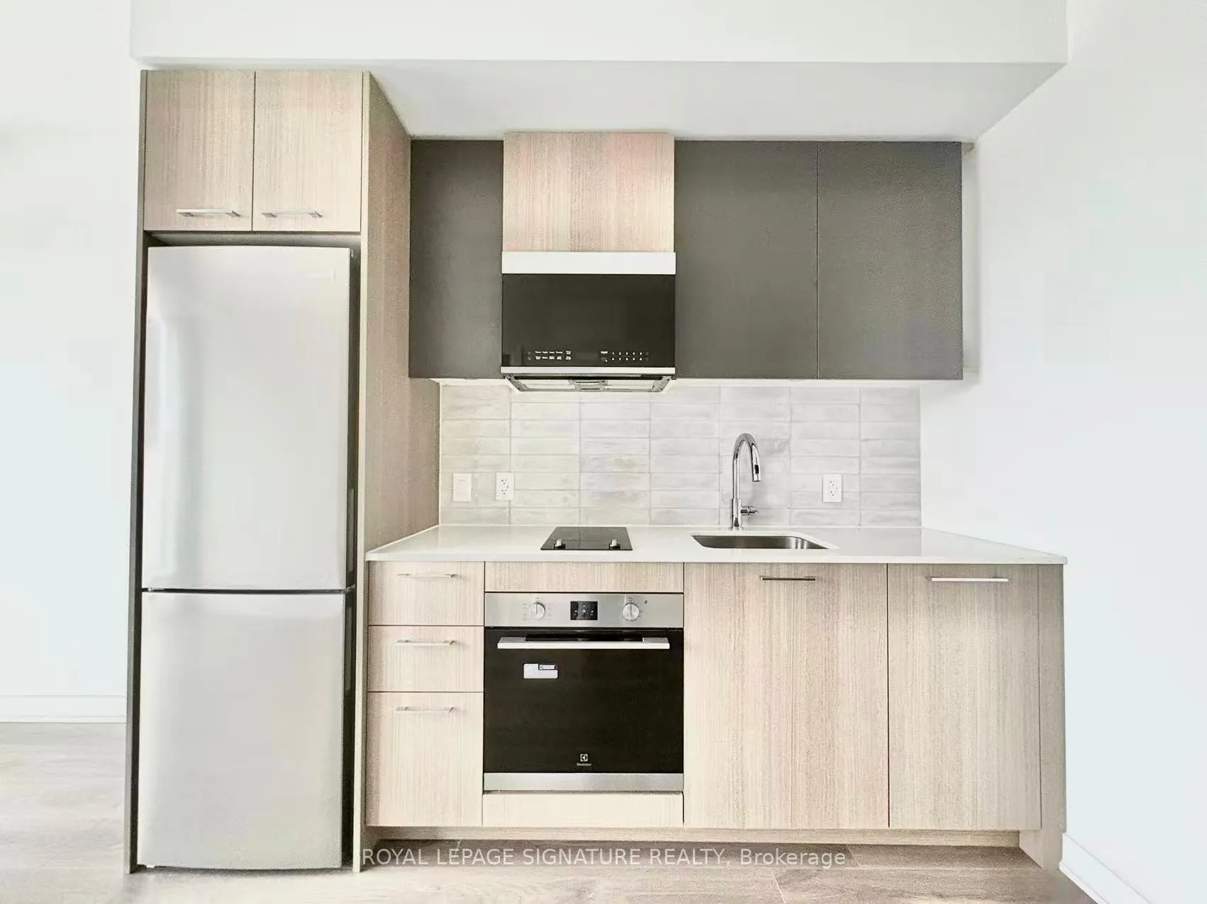Photo 4 of Unit 744, 30 Dreamers Way, Toronto, Cabbagetown-South St. James Town — HOMEH