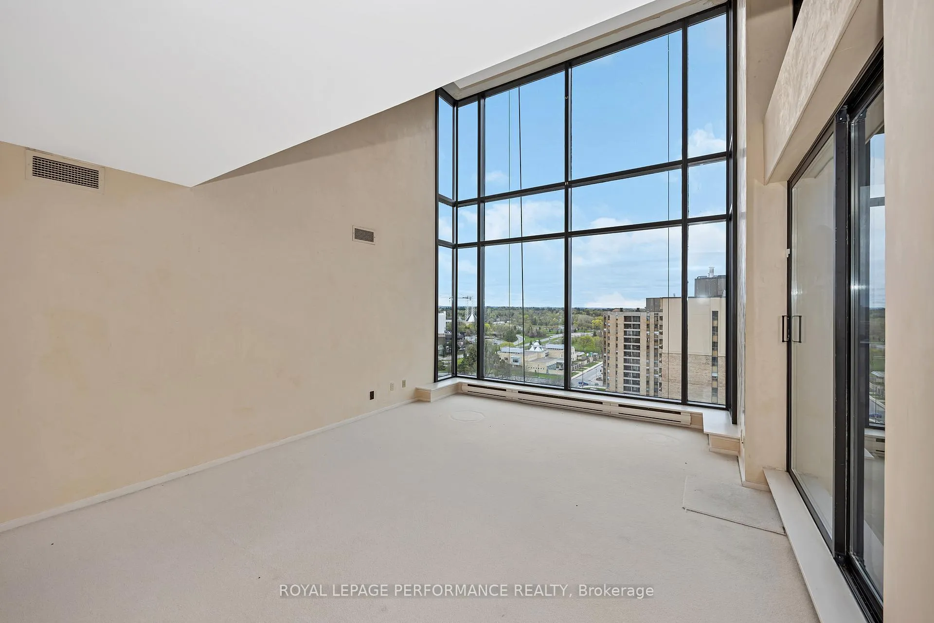 Photo 12 of Unit 1204, 40 Boteler Street, Ottawa, Lower Town/Byward Market — HOMEH