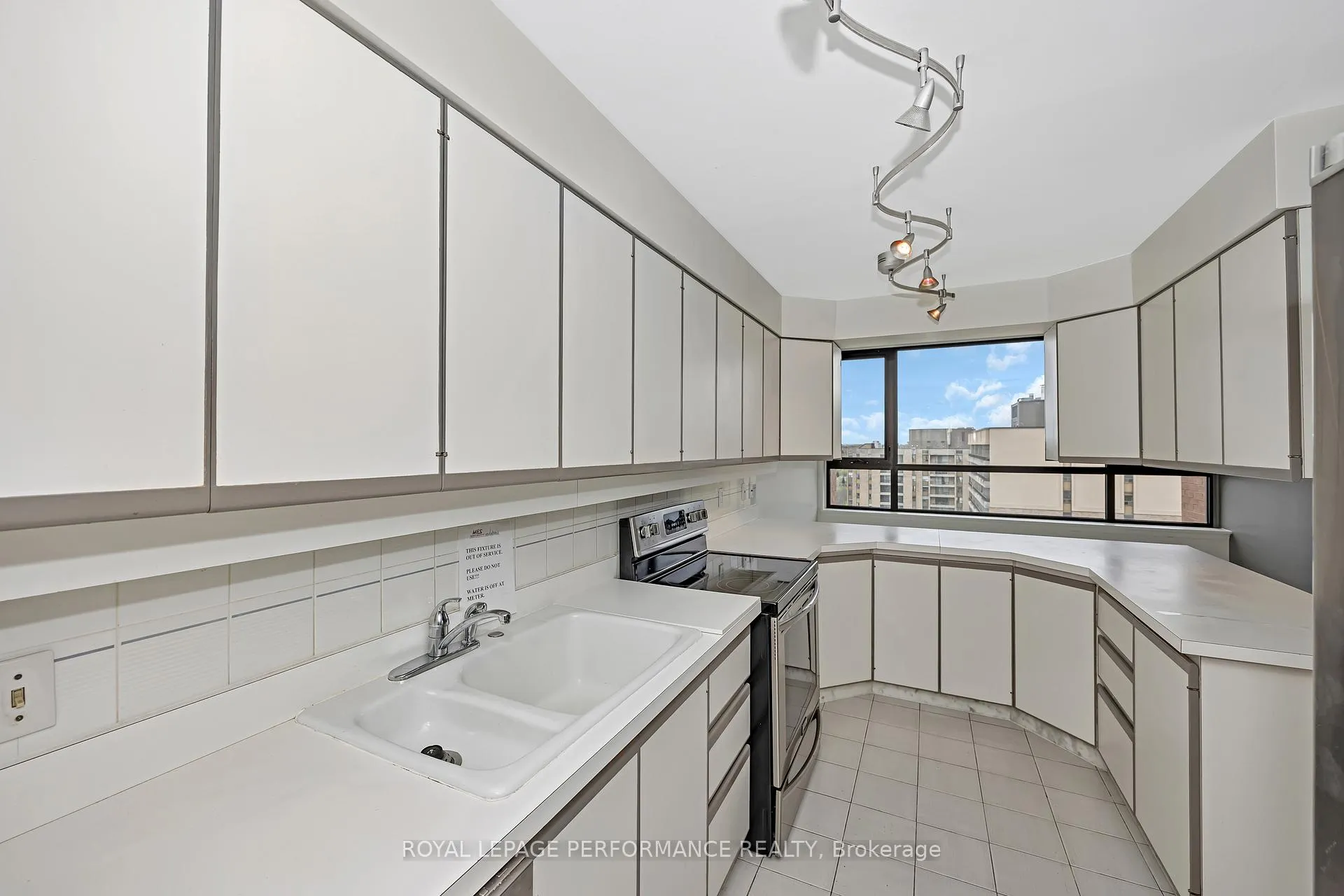 Photo 20 of Unit 1204, 40 Boteler Street, Ottawa, Lower Town/Byward Market — HOMEH