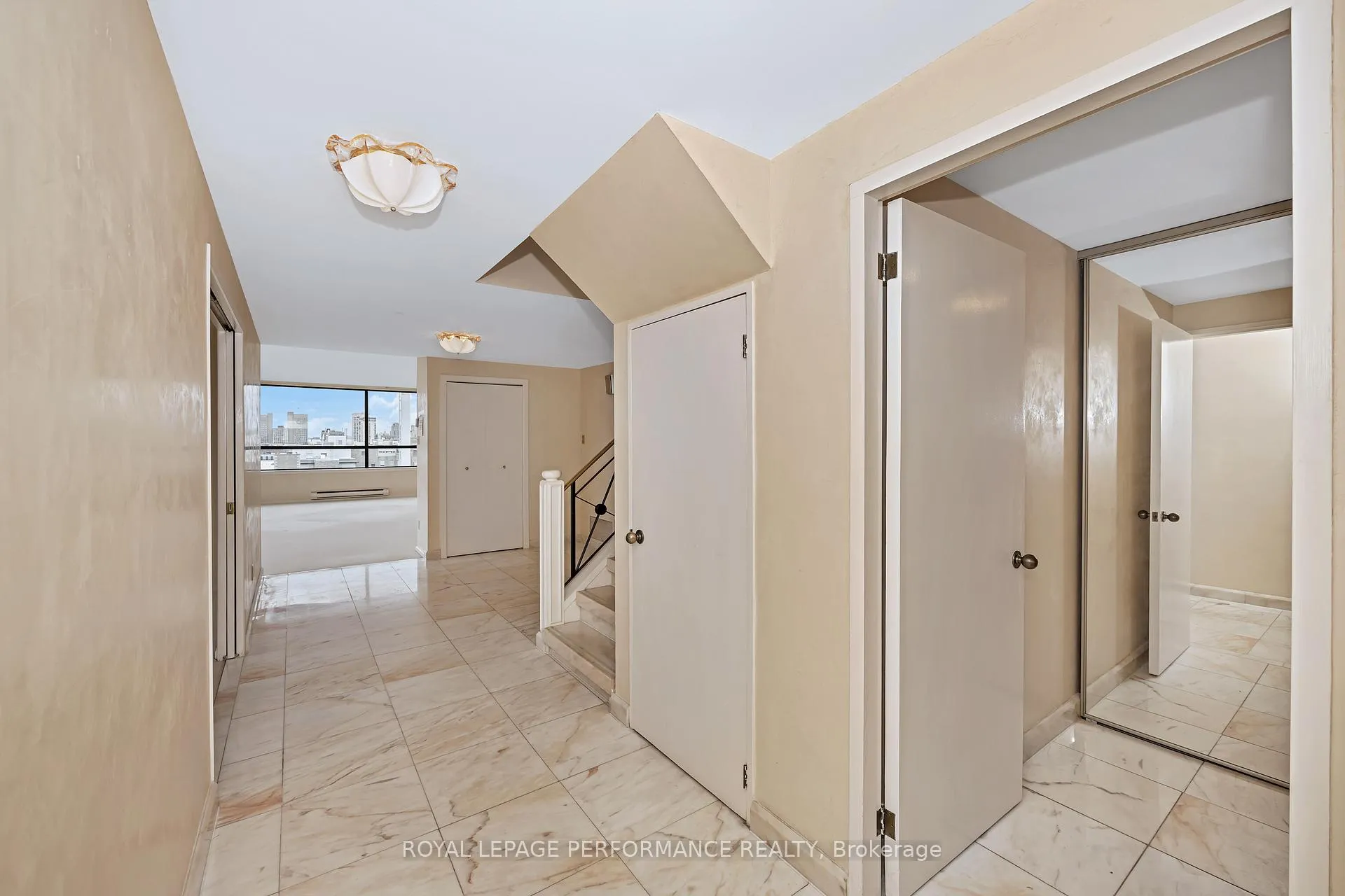 Photo 25 of Unit 1204, 40 Boteler Street, Ottawa, Lower Town/Byward Market — HOMEH