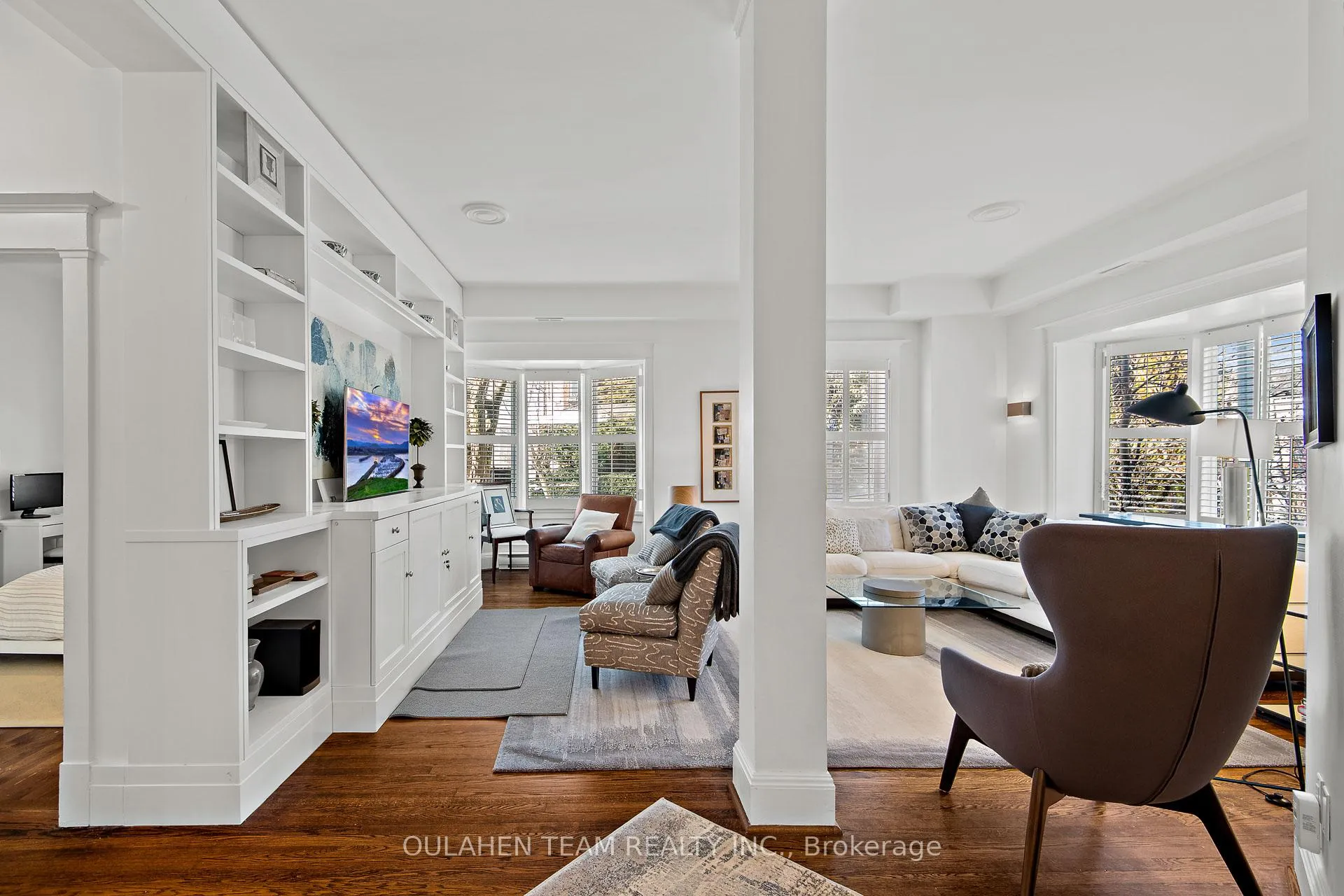 Photo 5 of Unit 103, 75 Crescent Road, Toronto, Rosedale-Moore Park — HOMEH