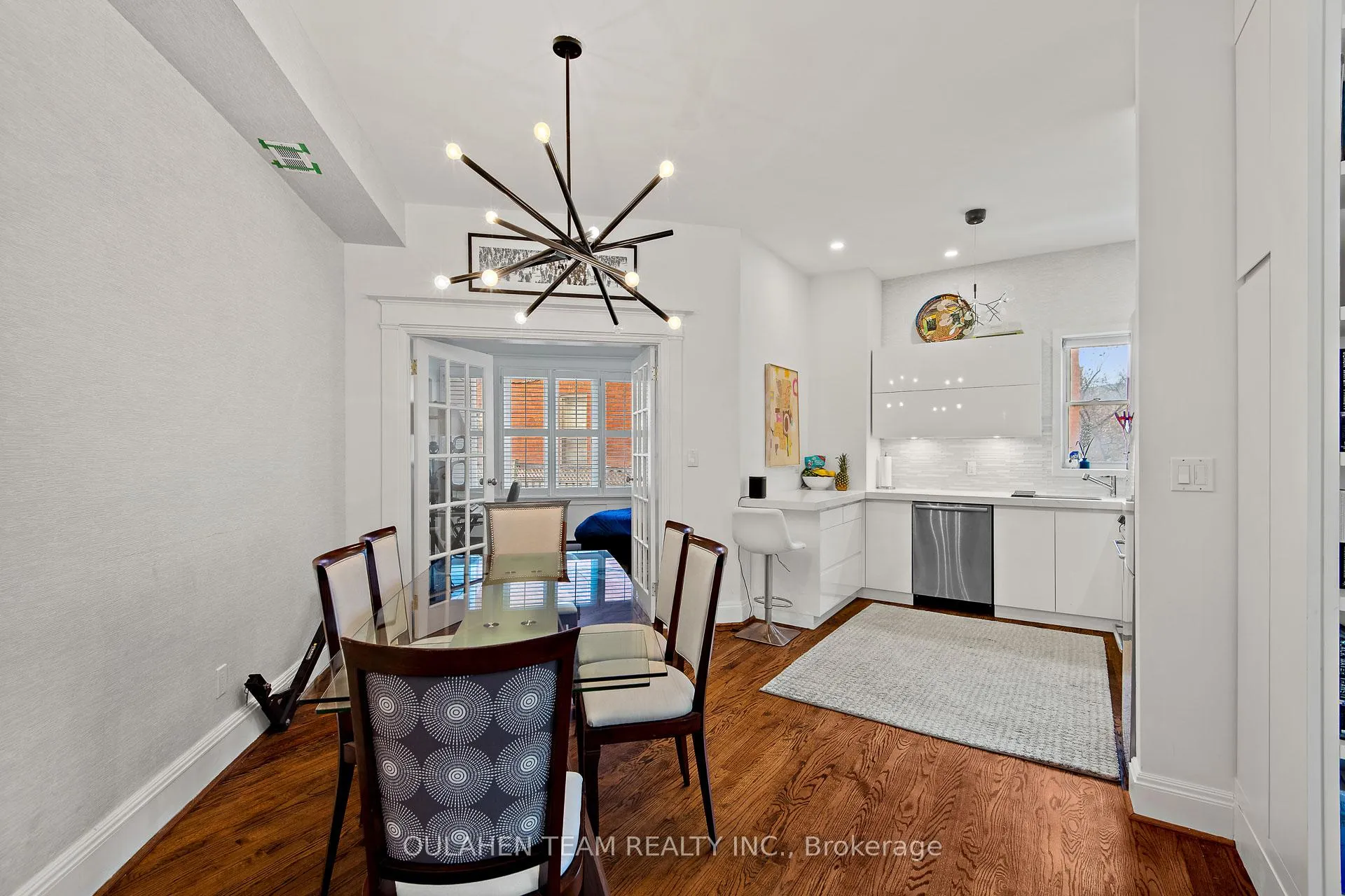 Photo 10 of Unit 103, 75 Crescent Road, Toronto, Rosedale-Moore Park — HOMEH