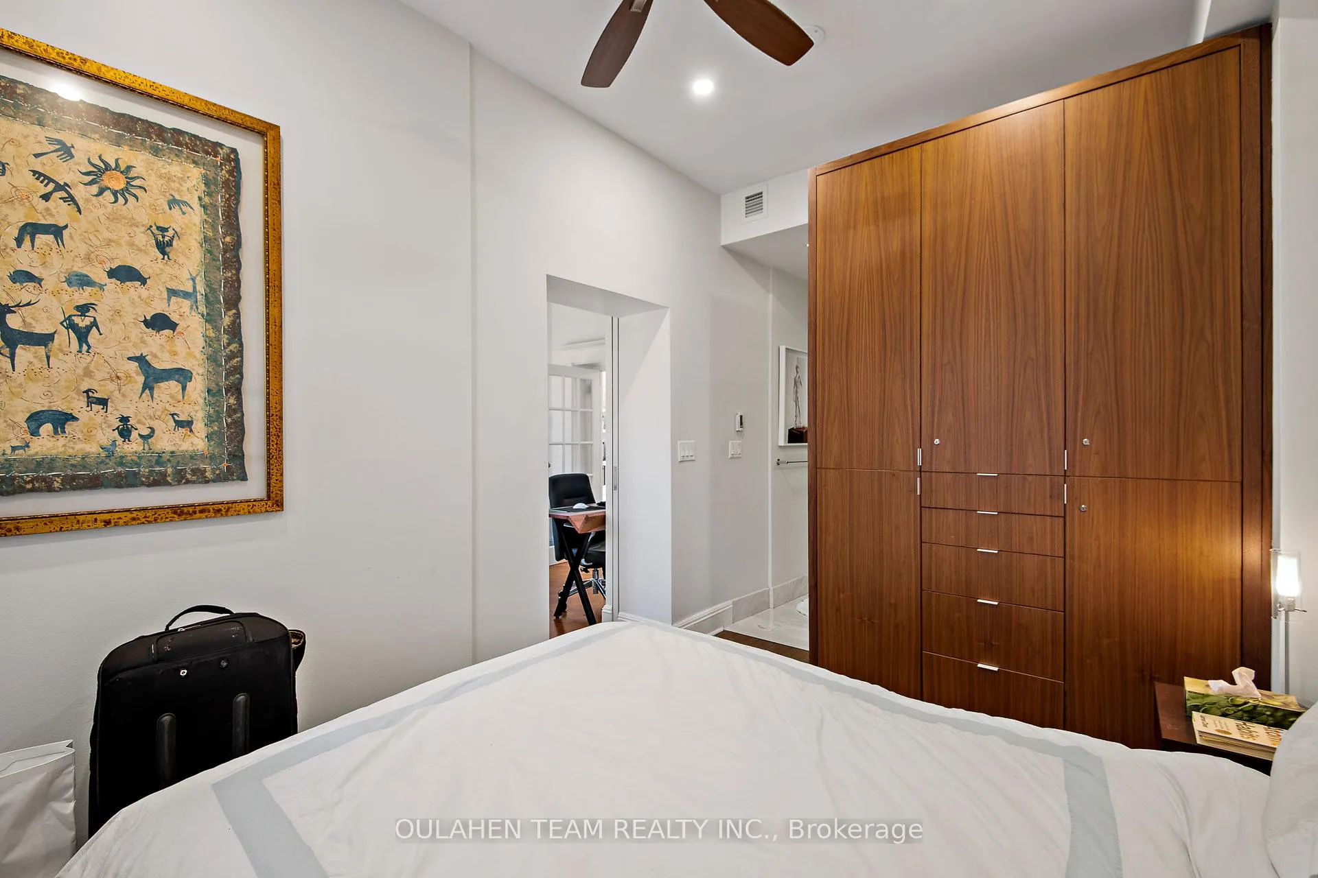 Photo 20 of Unit 103, 75 Crescent Road, Toronto, Rosedale-Moore Park — HOMEH