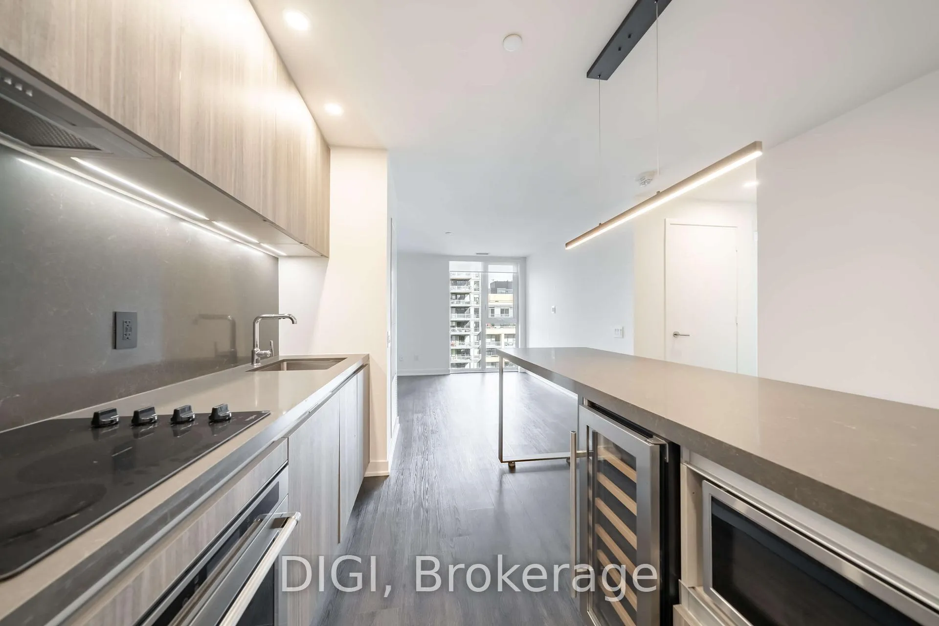 Front of Unit 1207, 57 Spadina Avenue