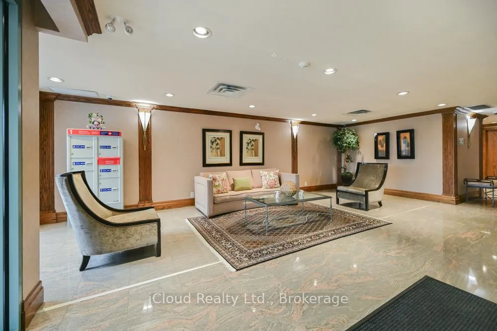 Photo 2 of Unit 301, 65 Via Rosedale Way, Brampton, Sandringham-Wellington — HOMEH
