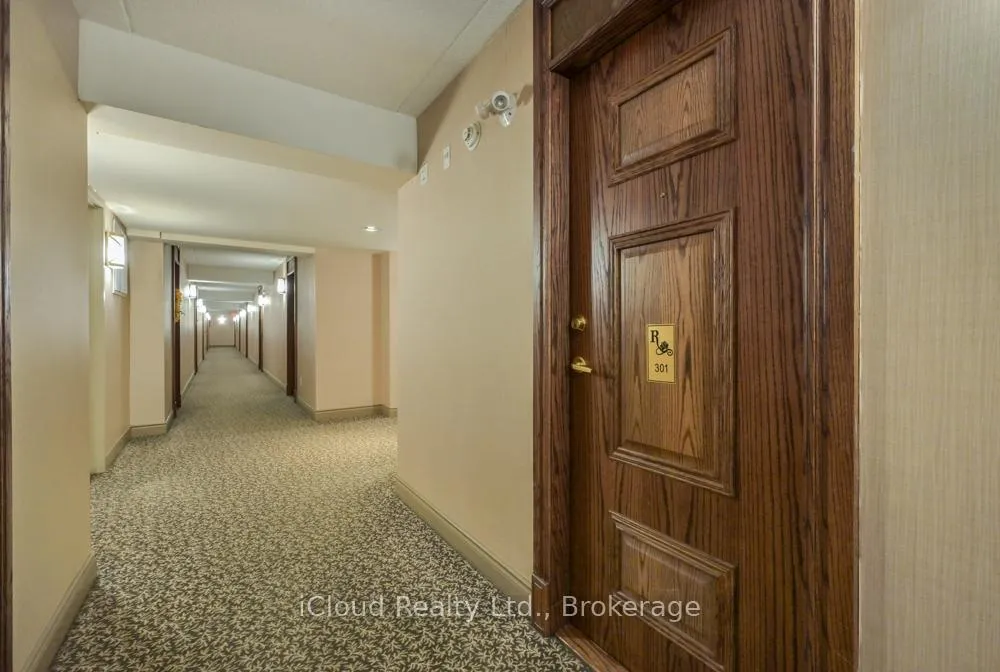 Photo 4 of Unit 301, 65 Via Rosedale Way, Brampton, Sandringham-Wellington — HOMEH