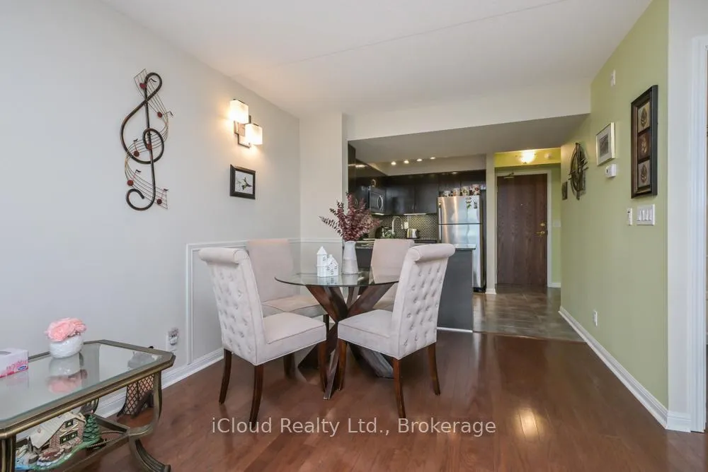 Photo 9 of Unit 301, 65 Via Rosedale Way, Brampton, Sandringham-Wellington — HOMEH