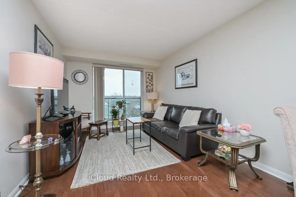 Photo 10 of Unit 301, 65 Via Rosedale Way, Brampton, Sandringham-Wellington — HOMEH