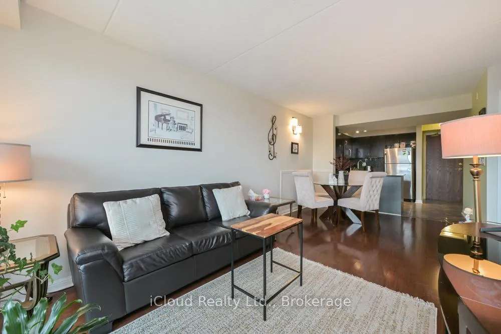 Photo 12 of Unit 301, 65 Via Rosedale Way, Brampton, Sandringham-Wellington — HOMEH