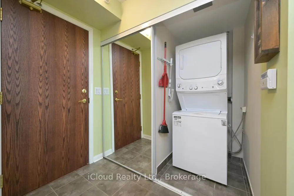 Photo 19 of Unit 301, 65 Via Rosedale Way, Brampton, Sandringham-Wellington — HOMEH