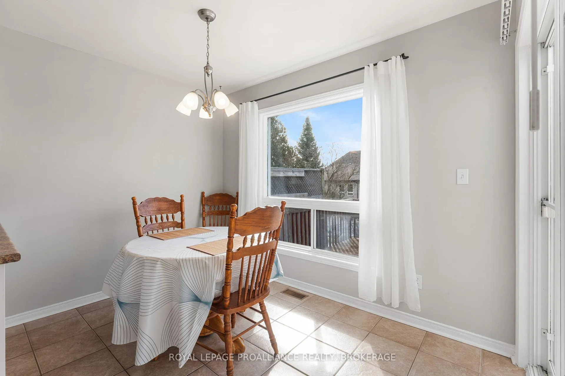 Photo 20 of 397 Malabar Drive, Kingston, East Gardiners Rd — HOMEH