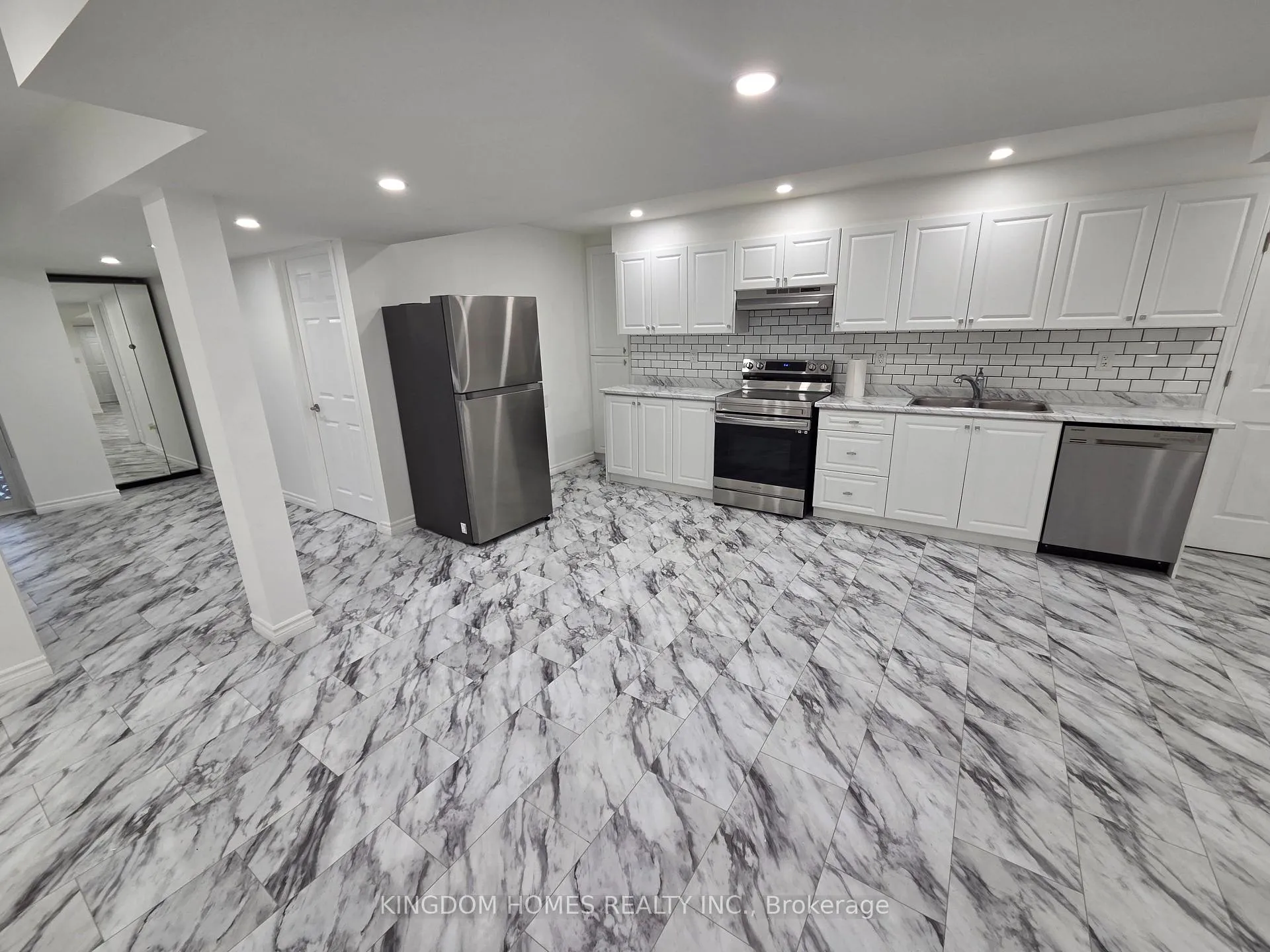 Photo 13 of Unit Basement, 122 Kennedy Boulevard, New Tecumseth, Alliston — HOMEH