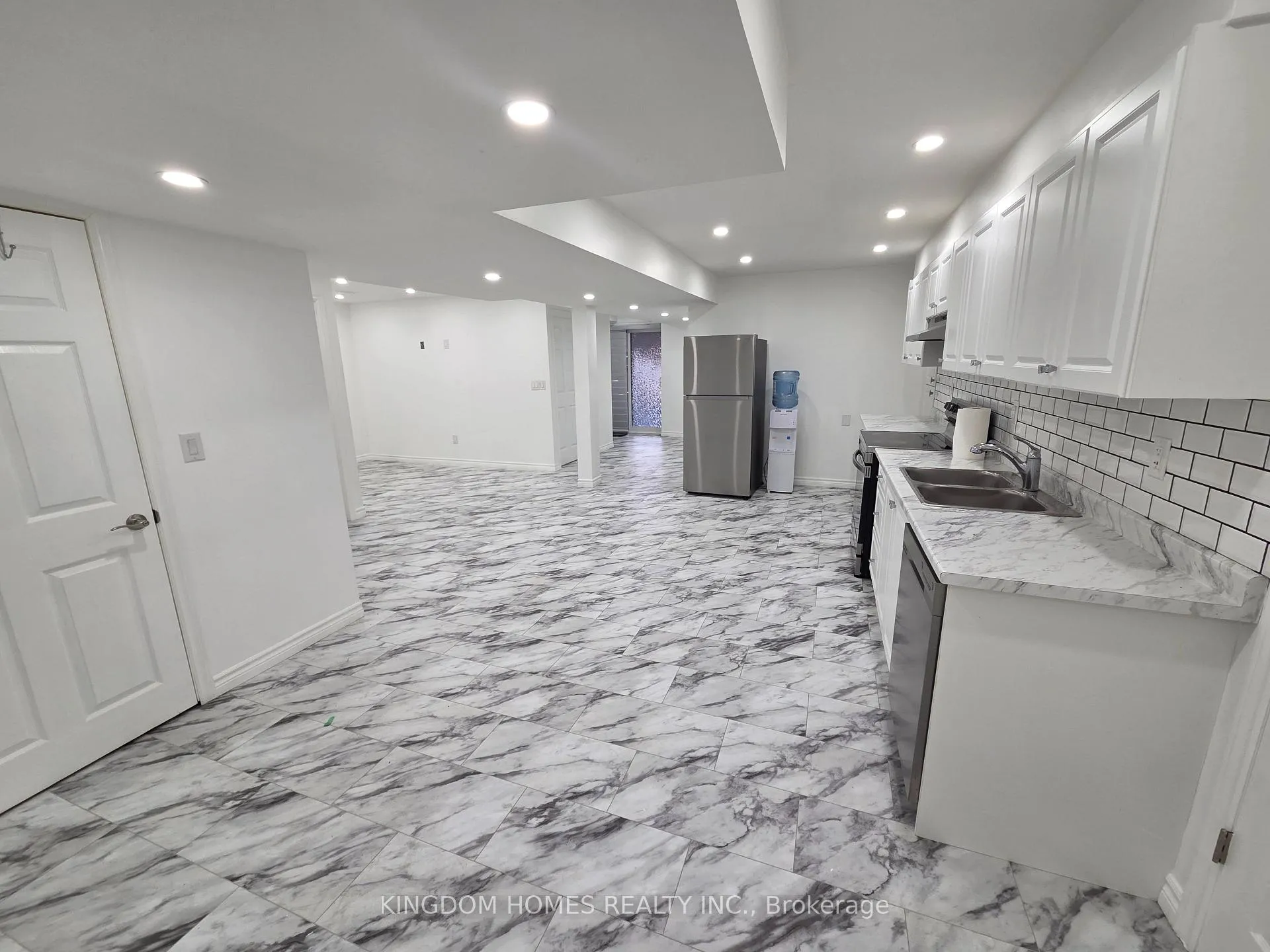 Photo 17 of Unit Basement, 122 Kennedy Boulevard, New Tecumseth, Alliston — HOMEH
