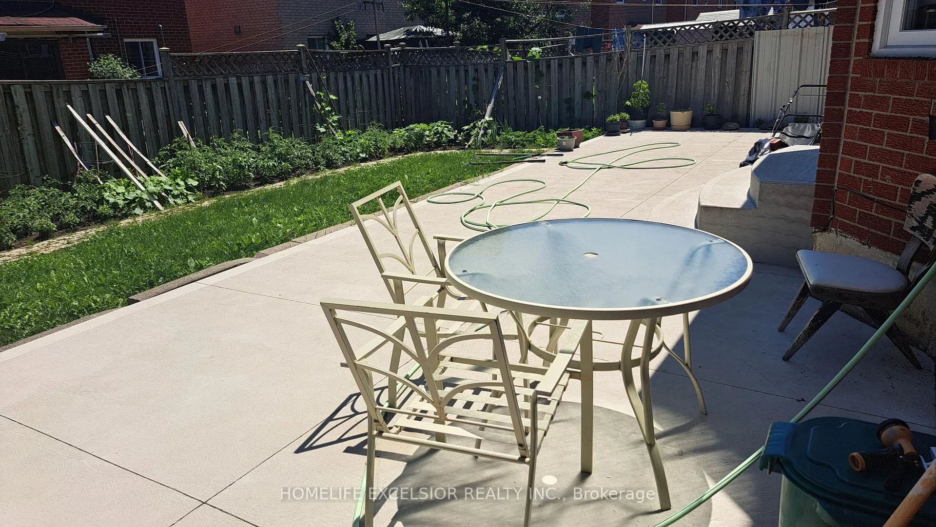 Photo 12 of 8 Sherringham st Drive, Brampton, Heart Lake West — HOMEH