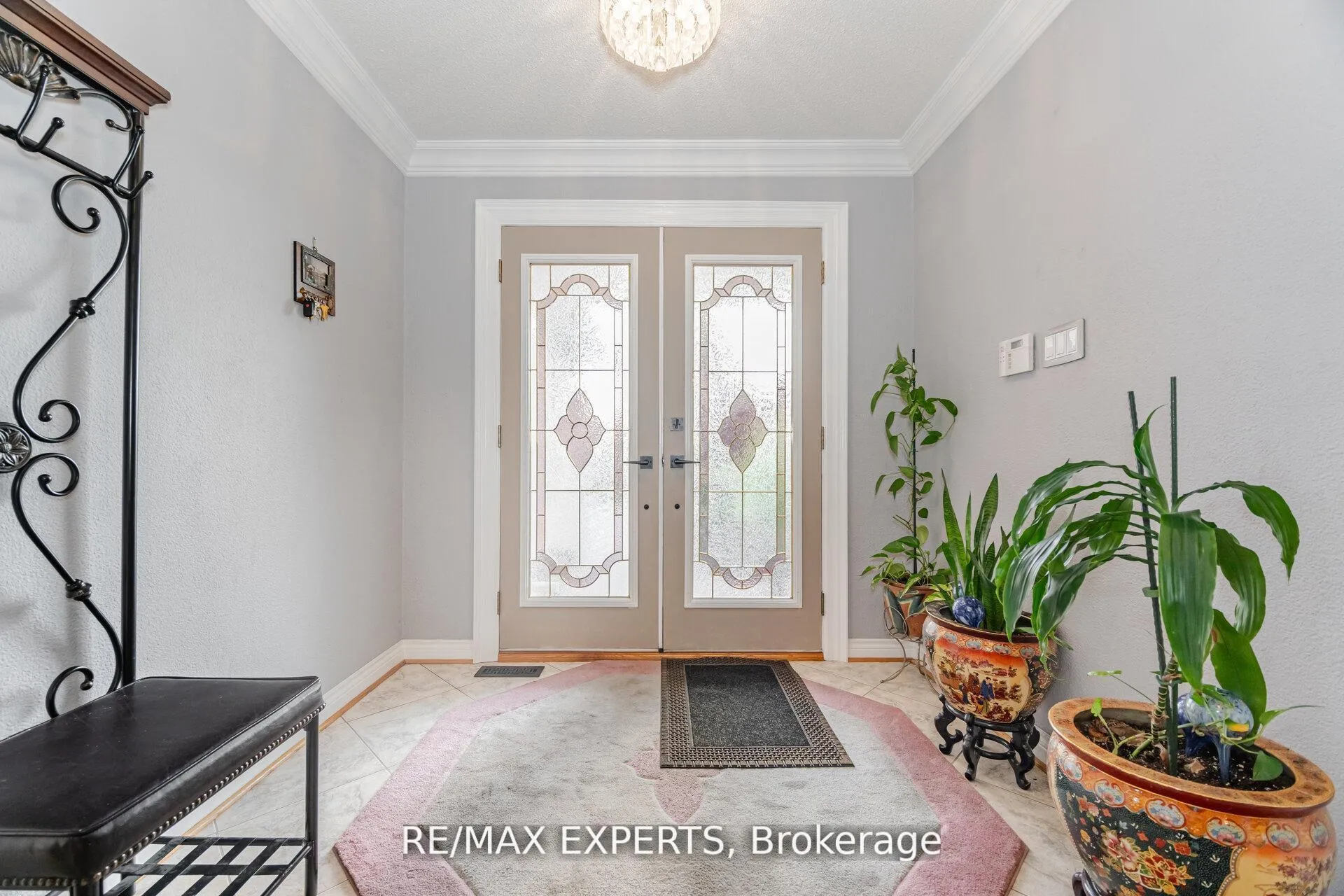 Photo 8 of 21 Williamsburg Lane, Vaughan, East Woodbridge — HOMEH