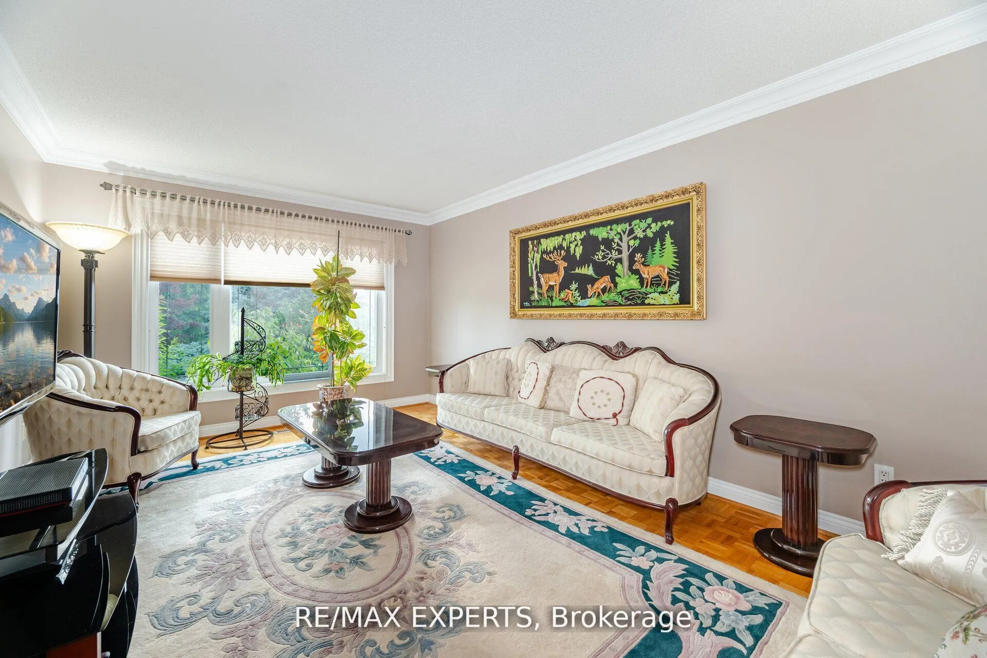 Photo 11 of 21 Williamsburg Lane, Vaughan, East Woodbridge — HOMEH