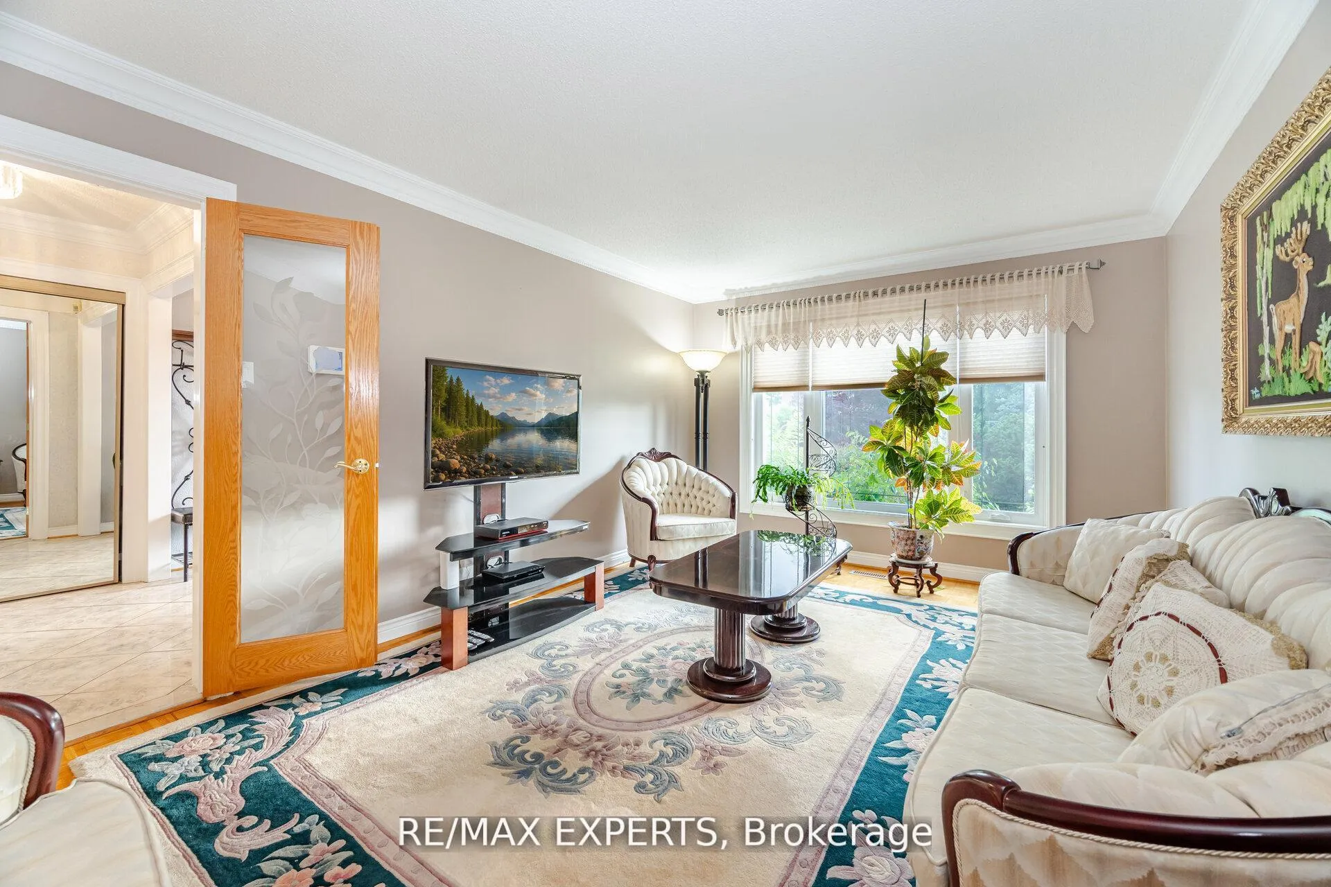 Photo 12 of 21 Williamsburg Lane, Vaughan, East Woodbridge — HOMEH