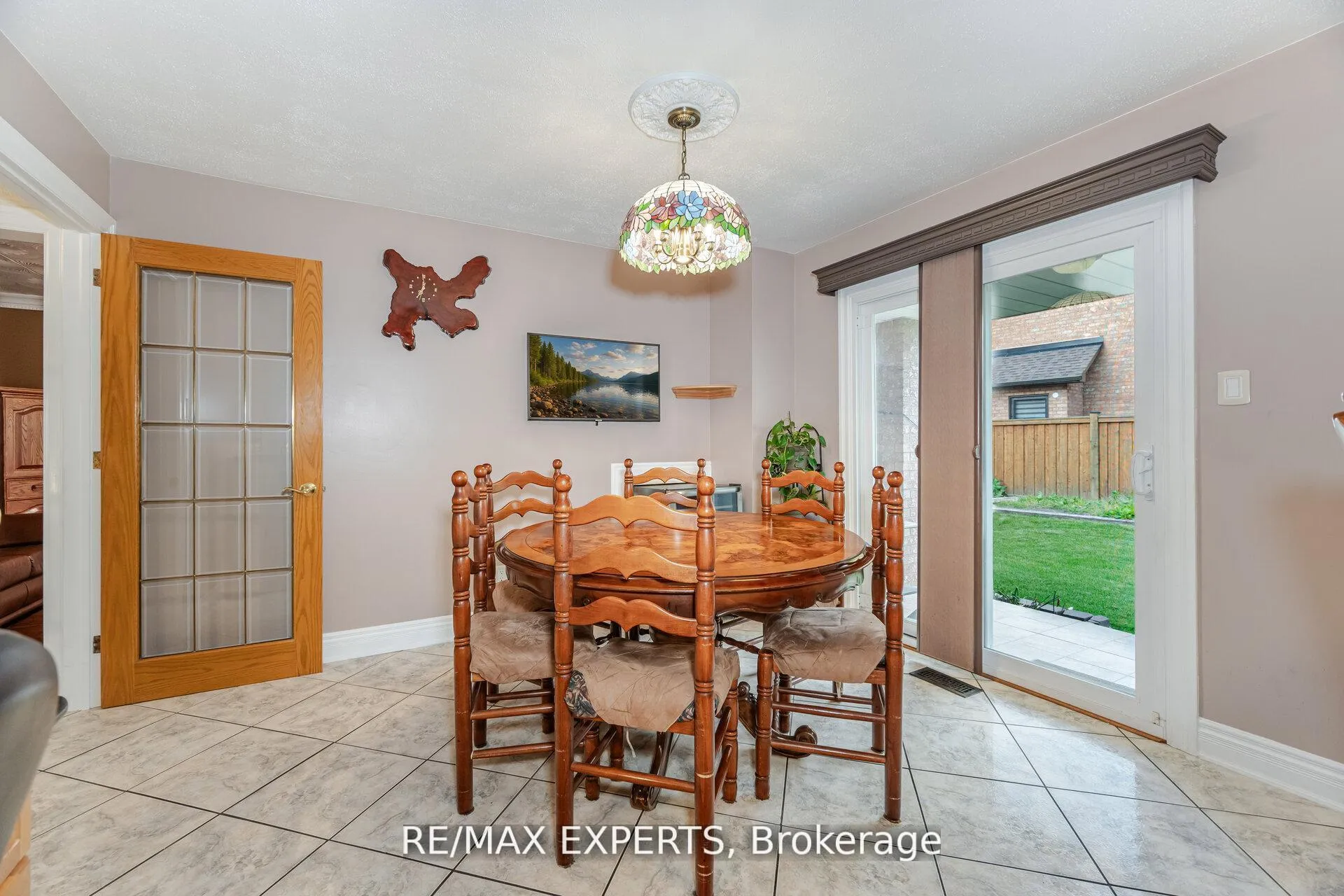Photo 21 of 21 Williamsburg Lane, Vaughan, East Woodbridge — HOMEH