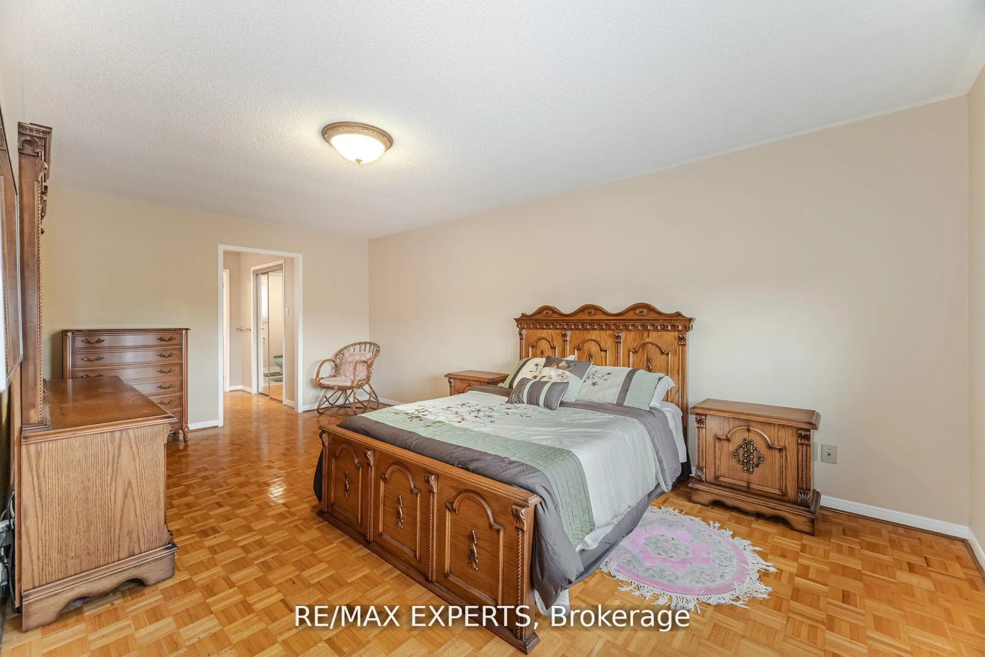Photo 31 of 21 Williamsburg Lane, Vaughan, East Woodbridge — HOMEH