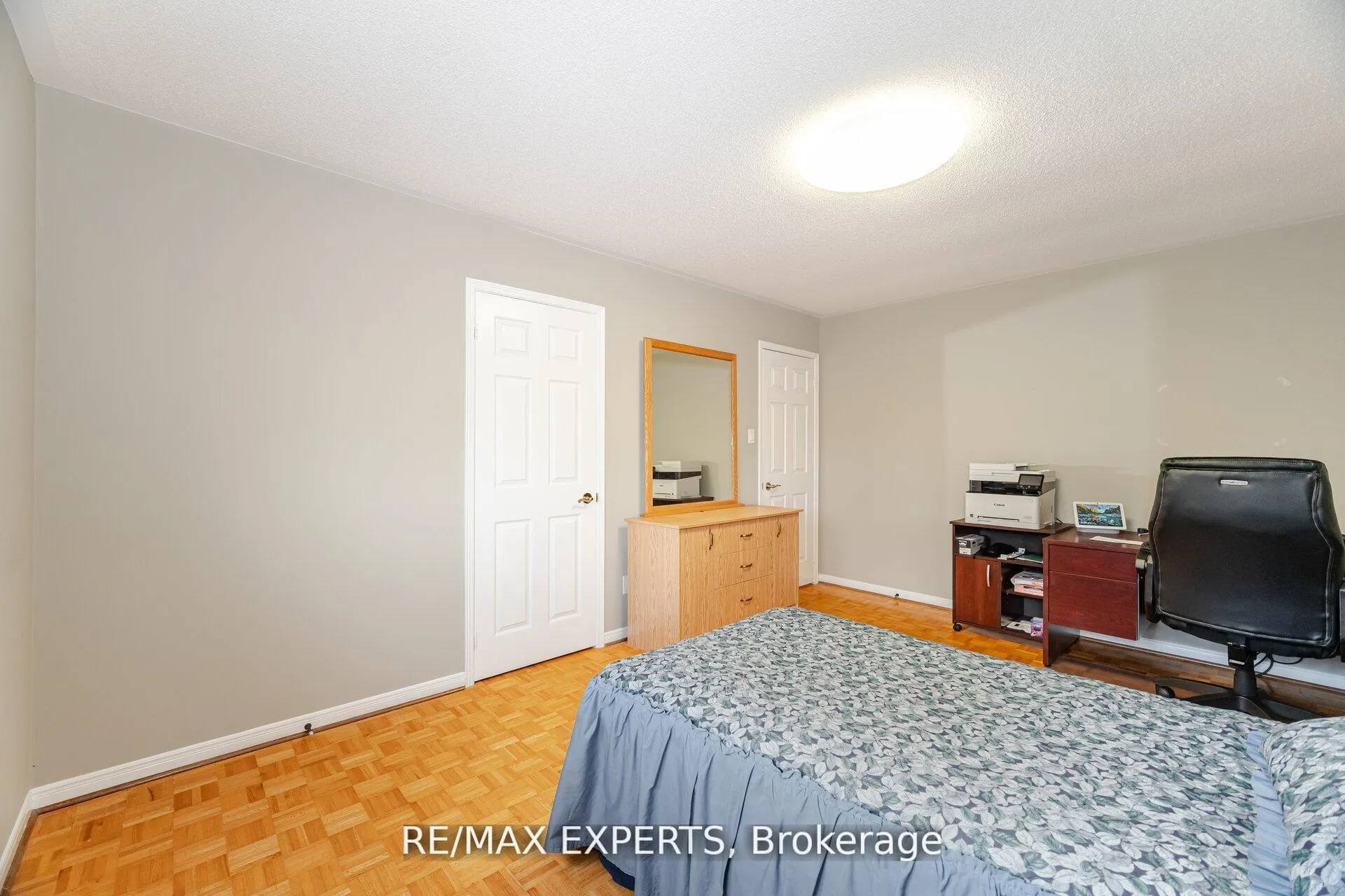 Photo 38 of 21 Williamsburg Lane, Vaughan, East Woodbridge — HOMEH