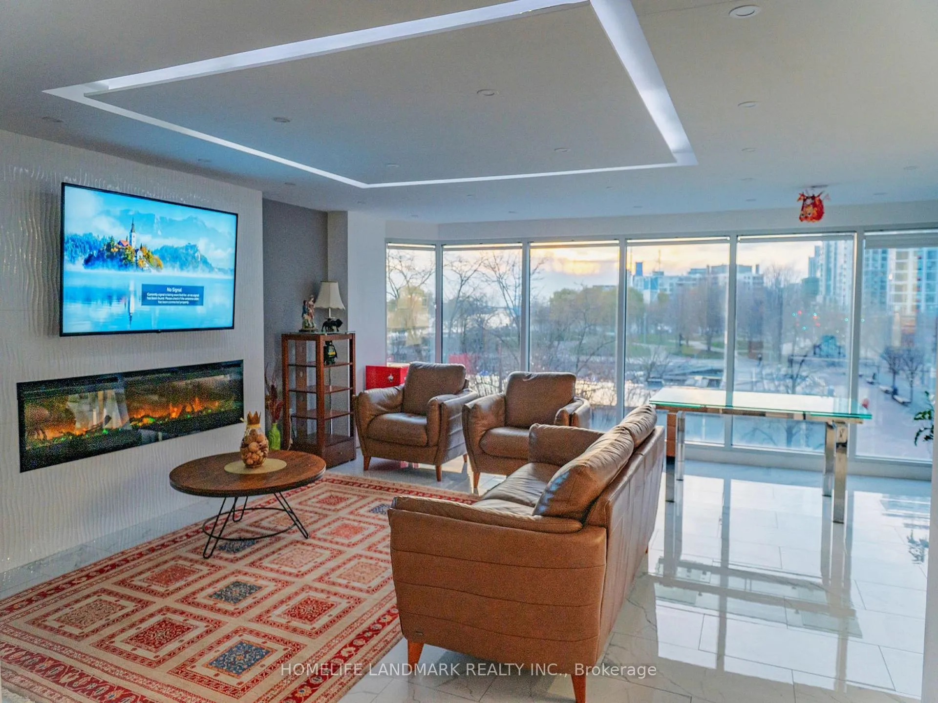 Photo 1 of Unit 304, 251 Queens Quay W, Toronto, Waterfront Communities — HOMEH