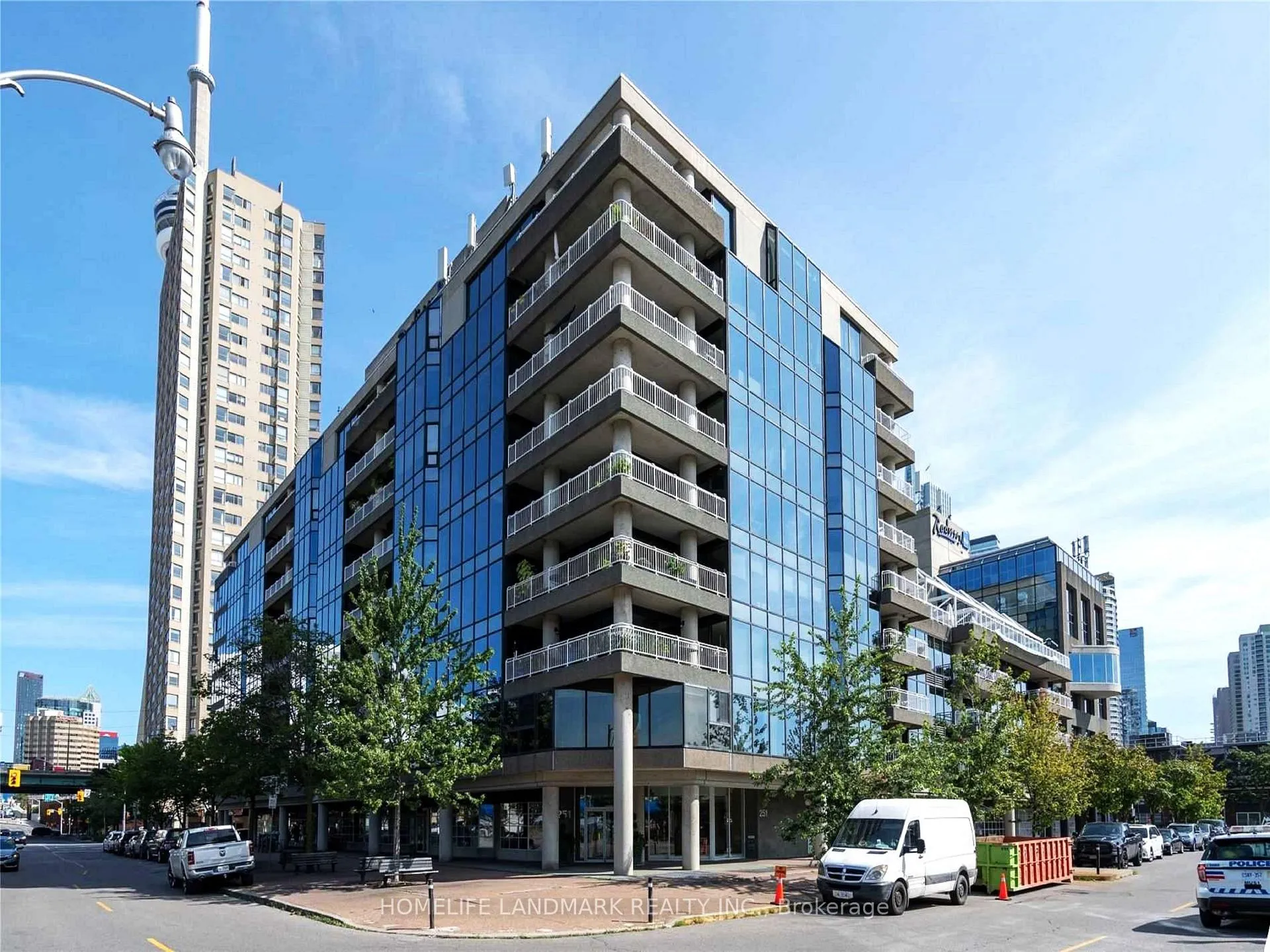 Photo 3 of Unit 304, 251 Queens Quay W, Toronto, Waterfront Communities — HOMEH