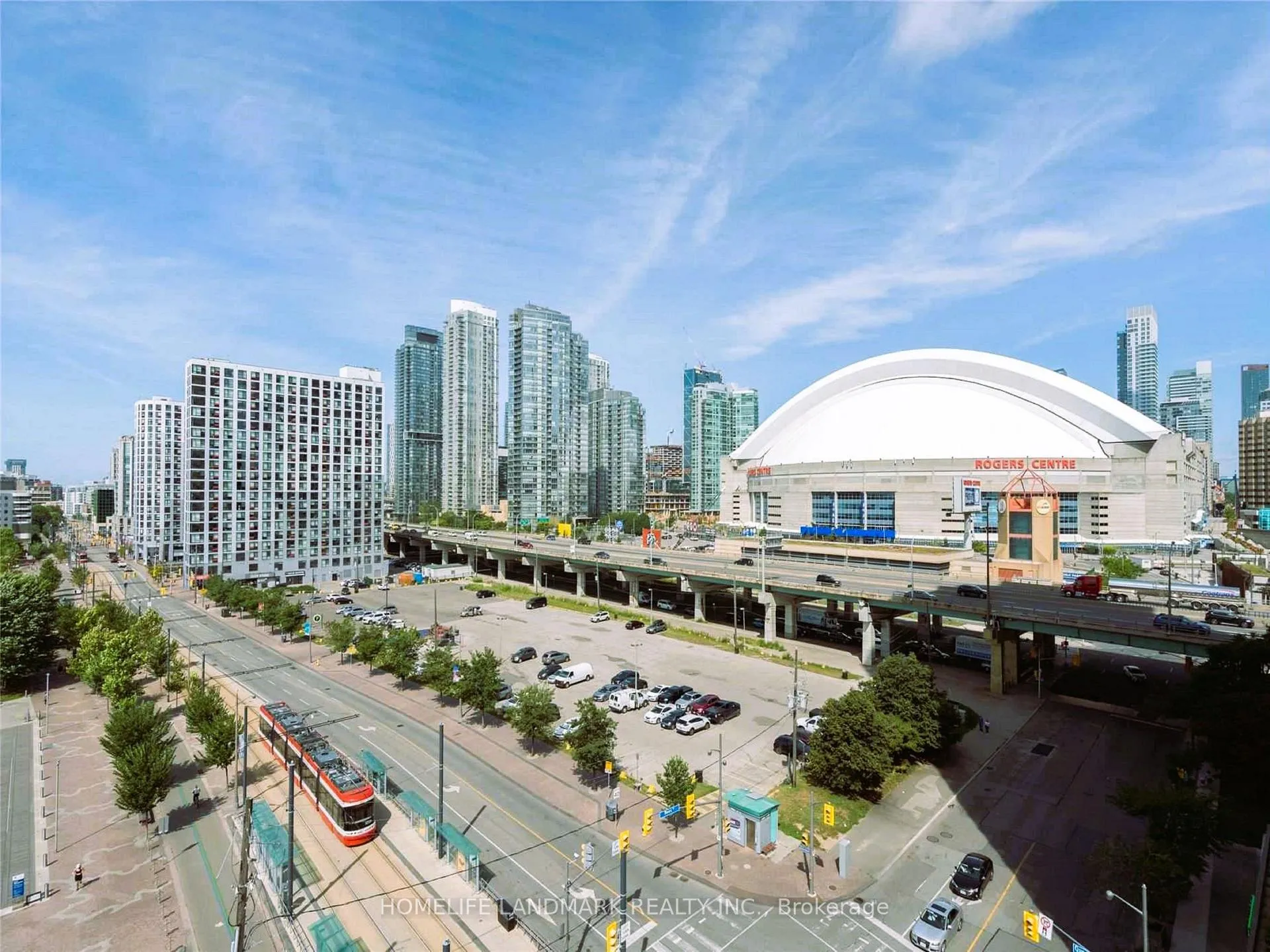 Photo 6 of Unit 304, 251 Queens Quay W, Toronto, Waterfront Communities — HOMEH