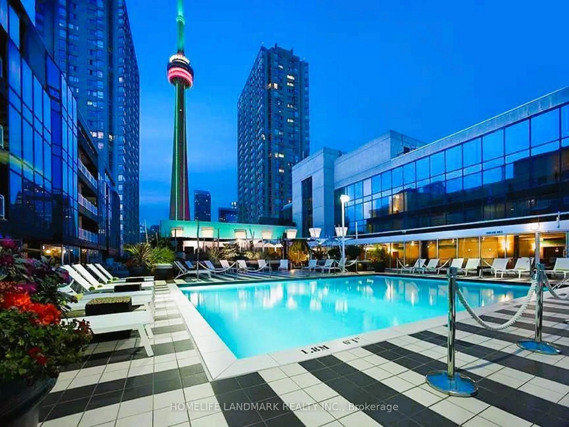Photo 8 of Unit 304, 251 Queens Quay W, Toronto, Waterfront Communities — HOMEH