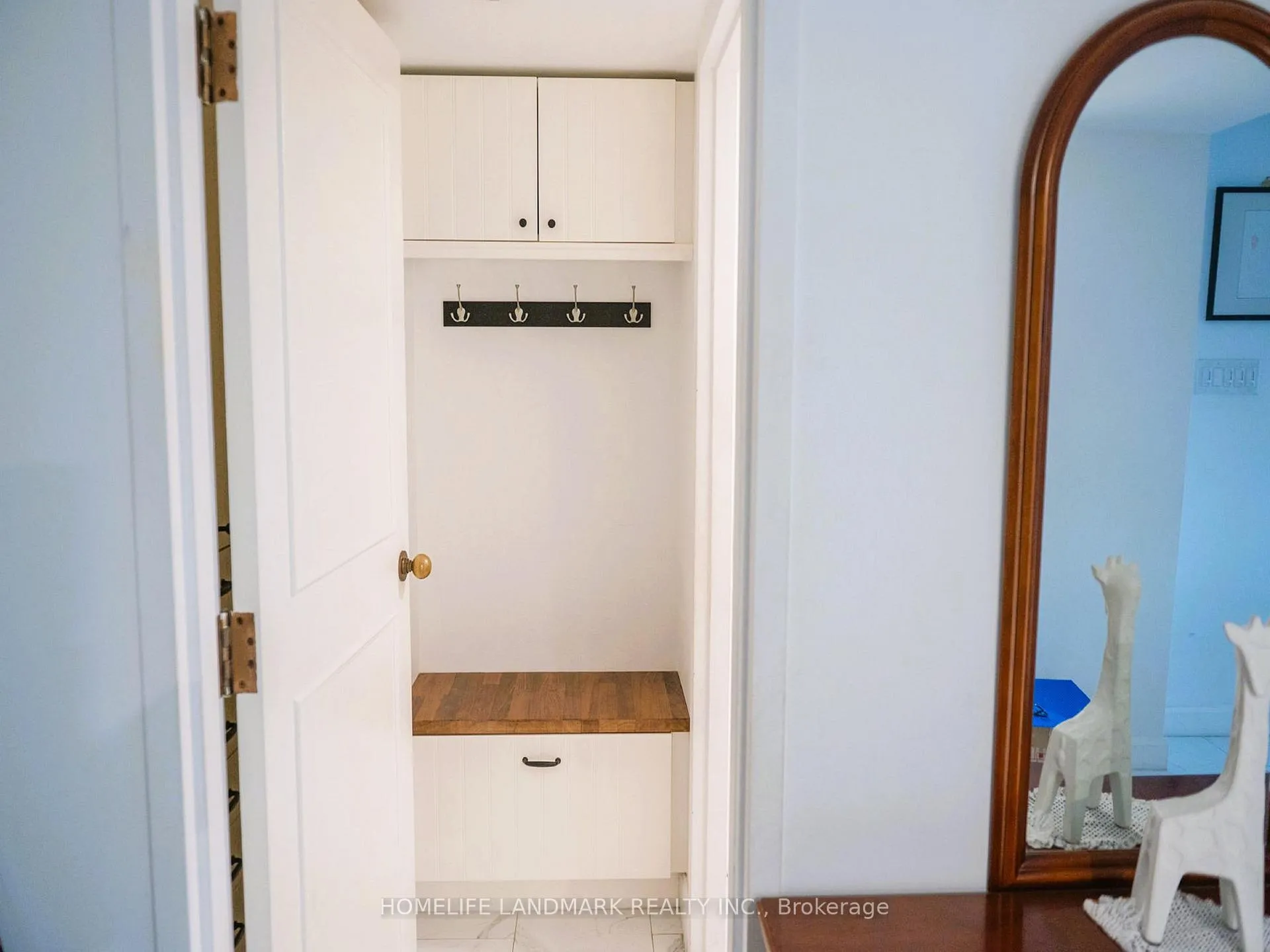 Photo 24 of Unit 304, 251 Queens Quay W, Toronto, Waterfront Communities — HOMEH
