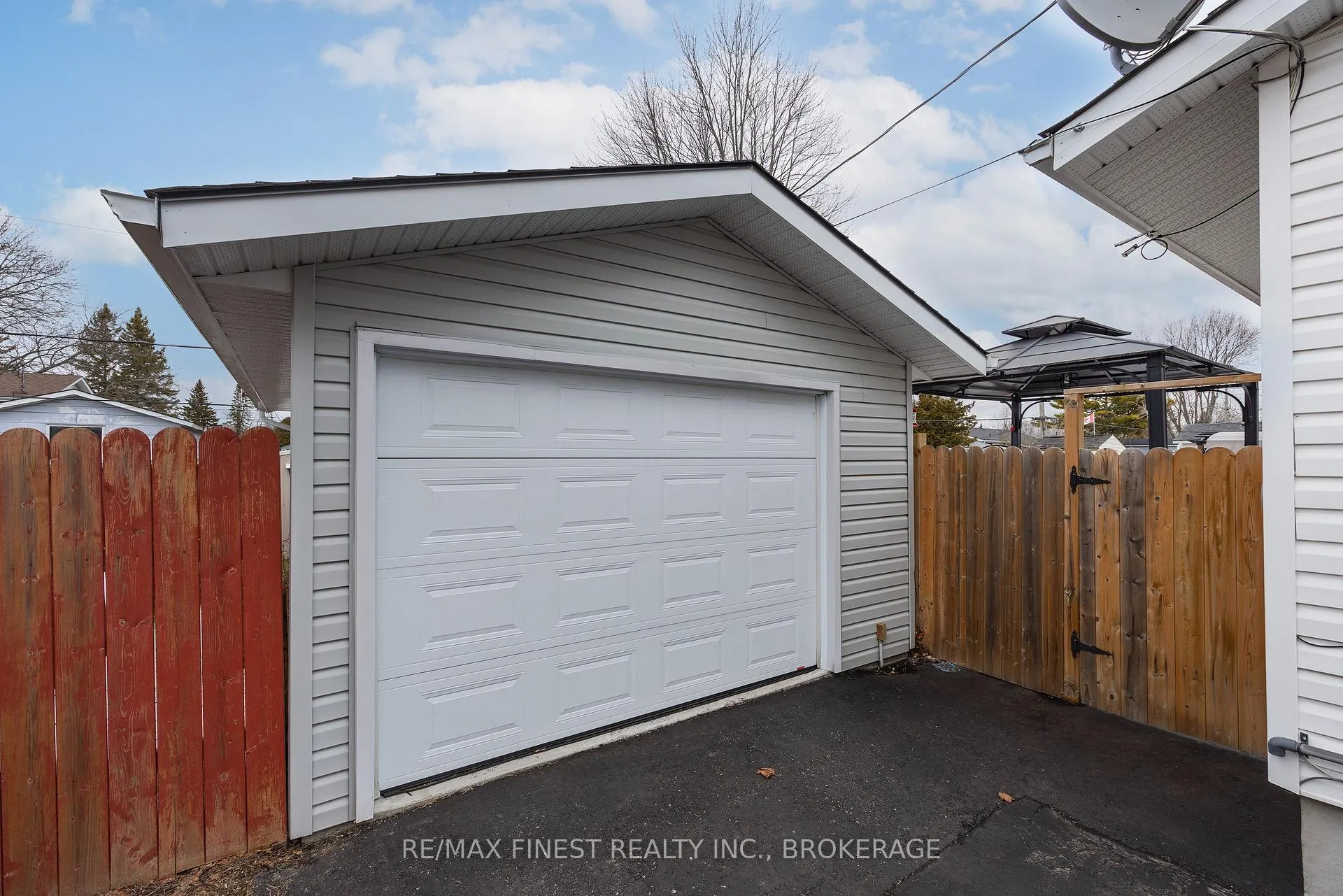 Photo 6 of 51 Harvard Place, Loyalist, Amherstview — HOMEH